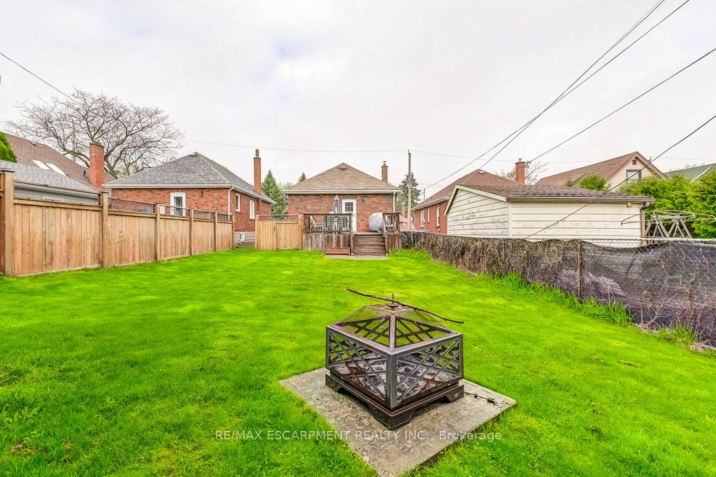 Photo 30 of 127 Barons Avenue S, Hamilton, Bartonville — HOMEH