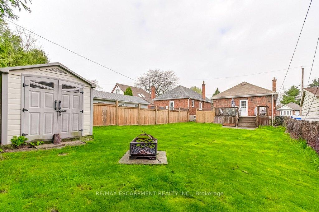 Photo 36 of 127 Barons Avenue S, Hamilton, Bartonville — HOMEH