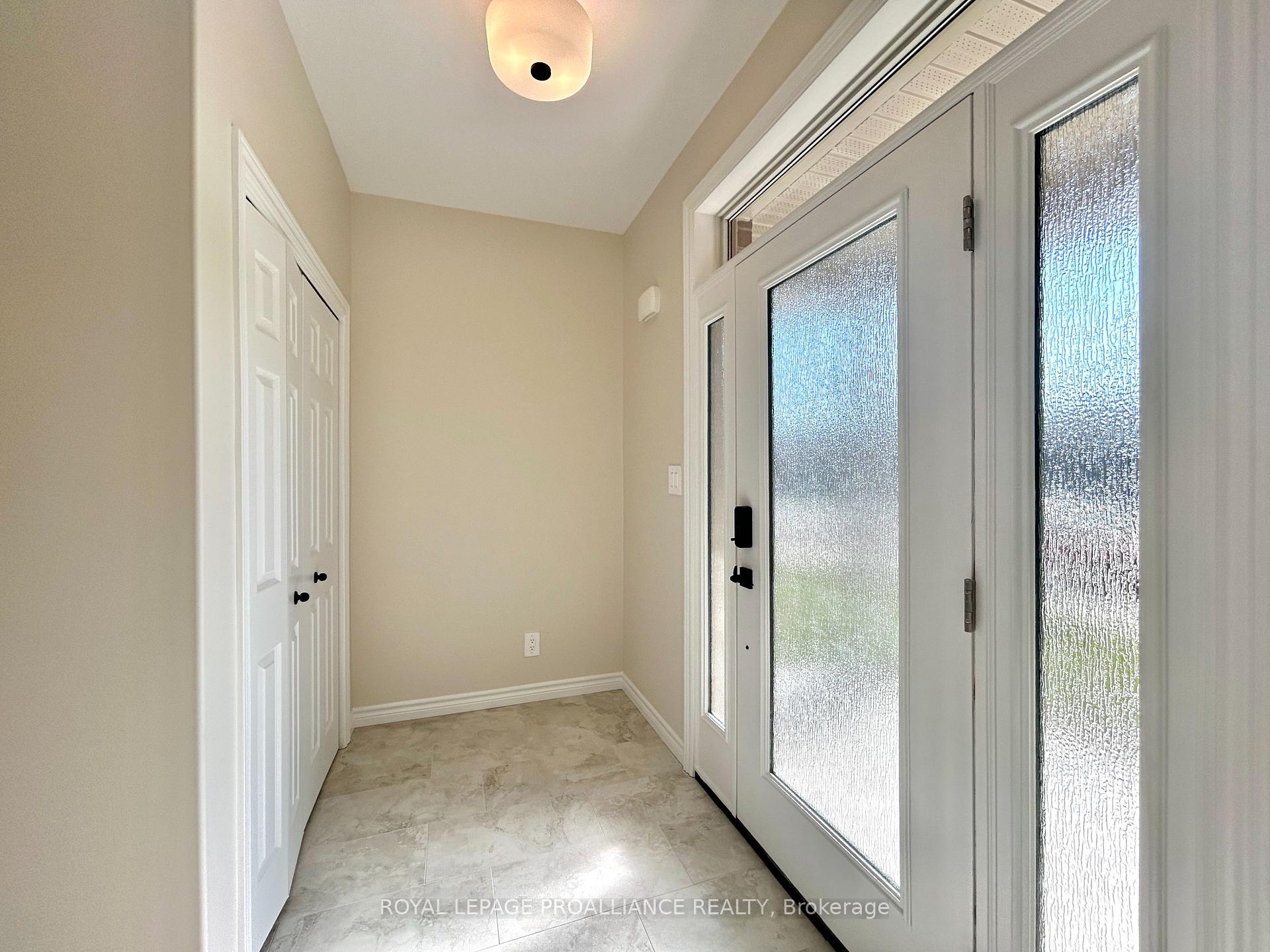 Photo 6 of 43 Athabaska Drive, Belleville, Thurlow Ward — HOMEH