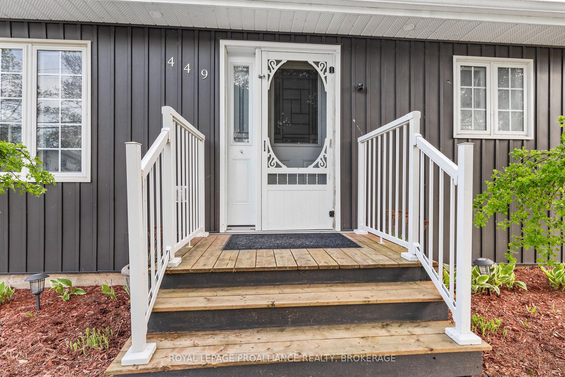 Photo 3 of 449 Main Street, Loyalist, Bath — HOMEH