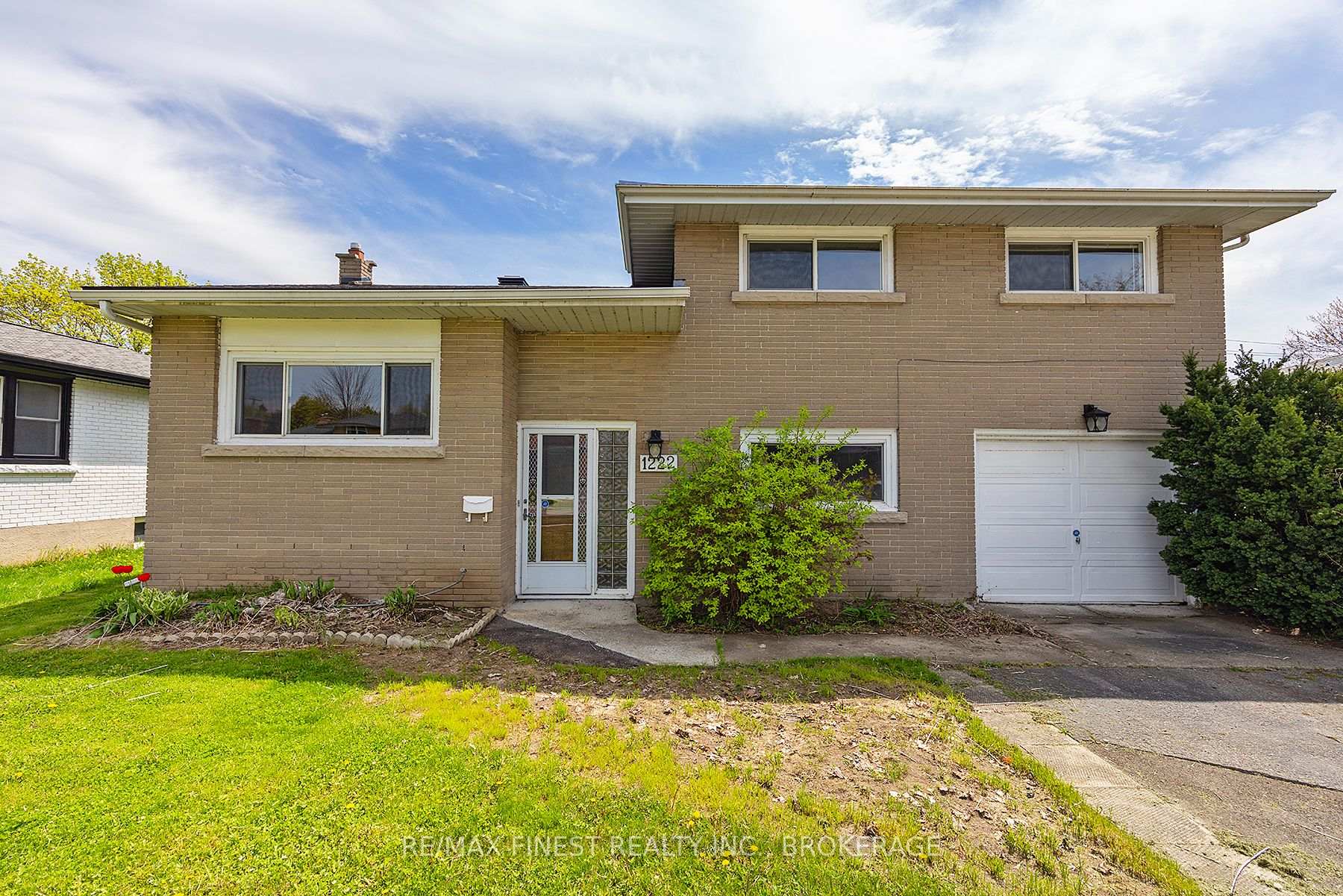 Photo 4 of 1222 Johnson Street, Kingston, Central City West — HOMEH
