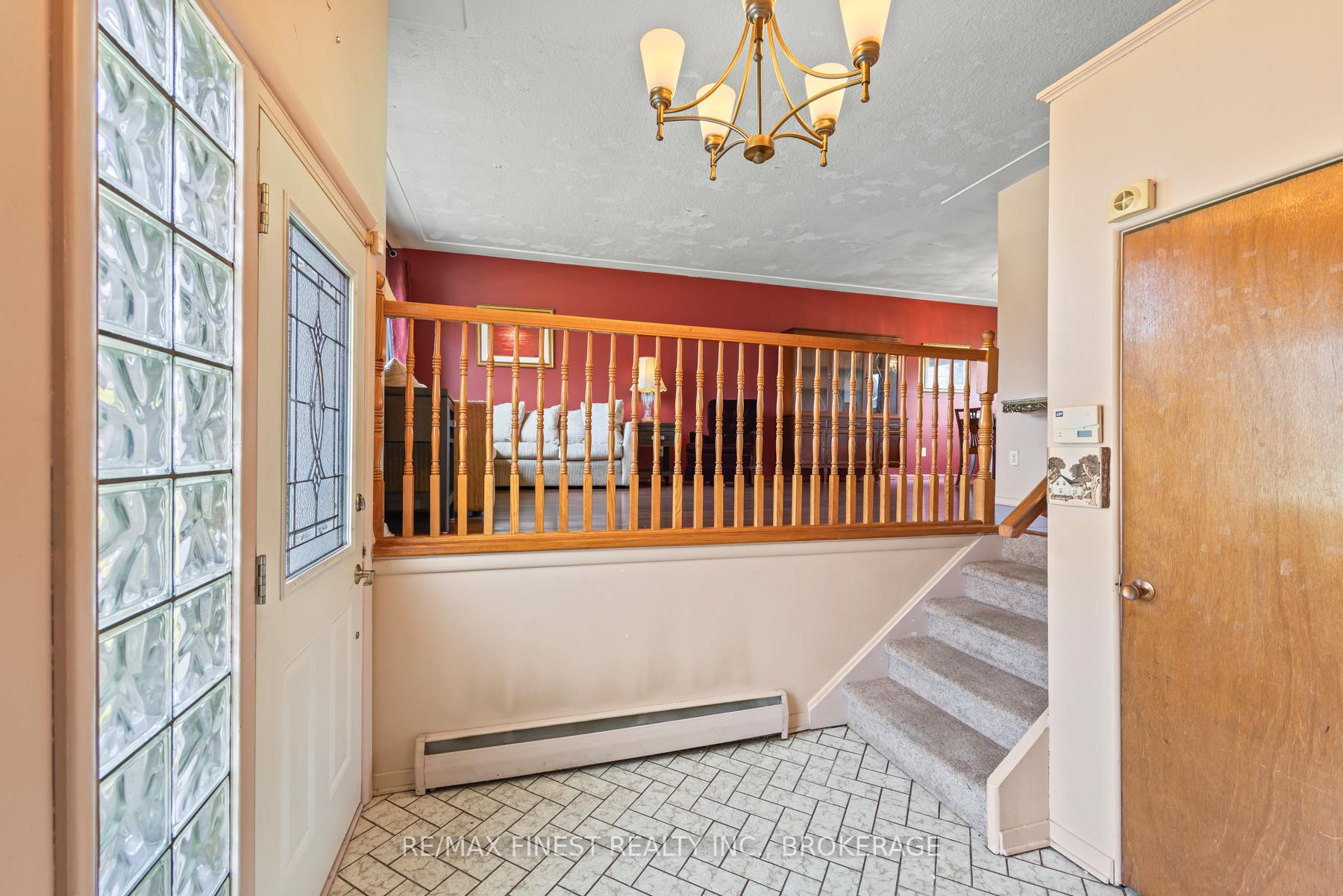 Photo 3 of 1222 Johnson Street, Kingston, Central City West — HOMEH