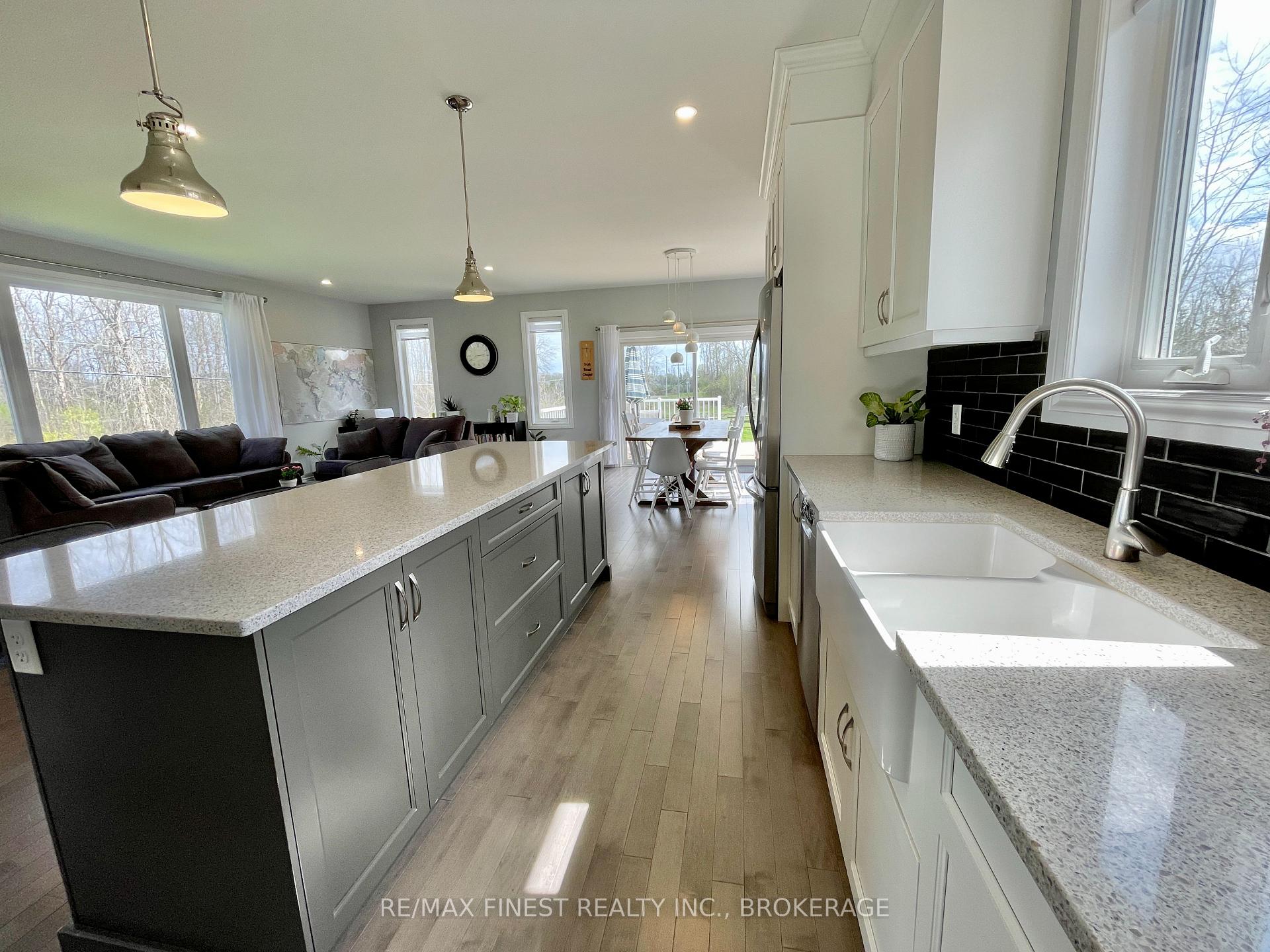 Photo 3 of 892 Irish Road, Loyalist, Odessa — HOMEH