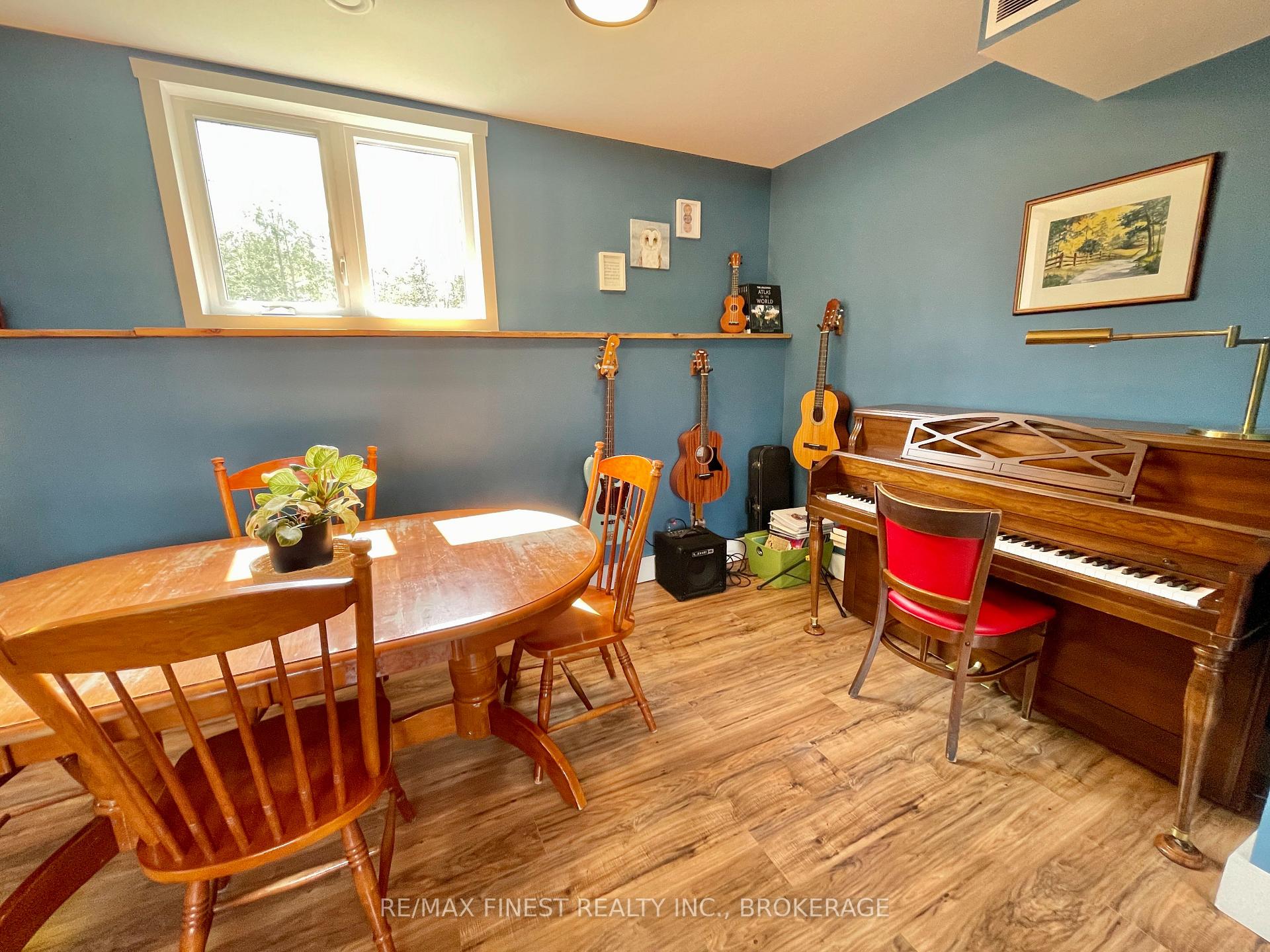 Photo 29 of 892 Irish Road, Loyalist, Odessa — HOMEH