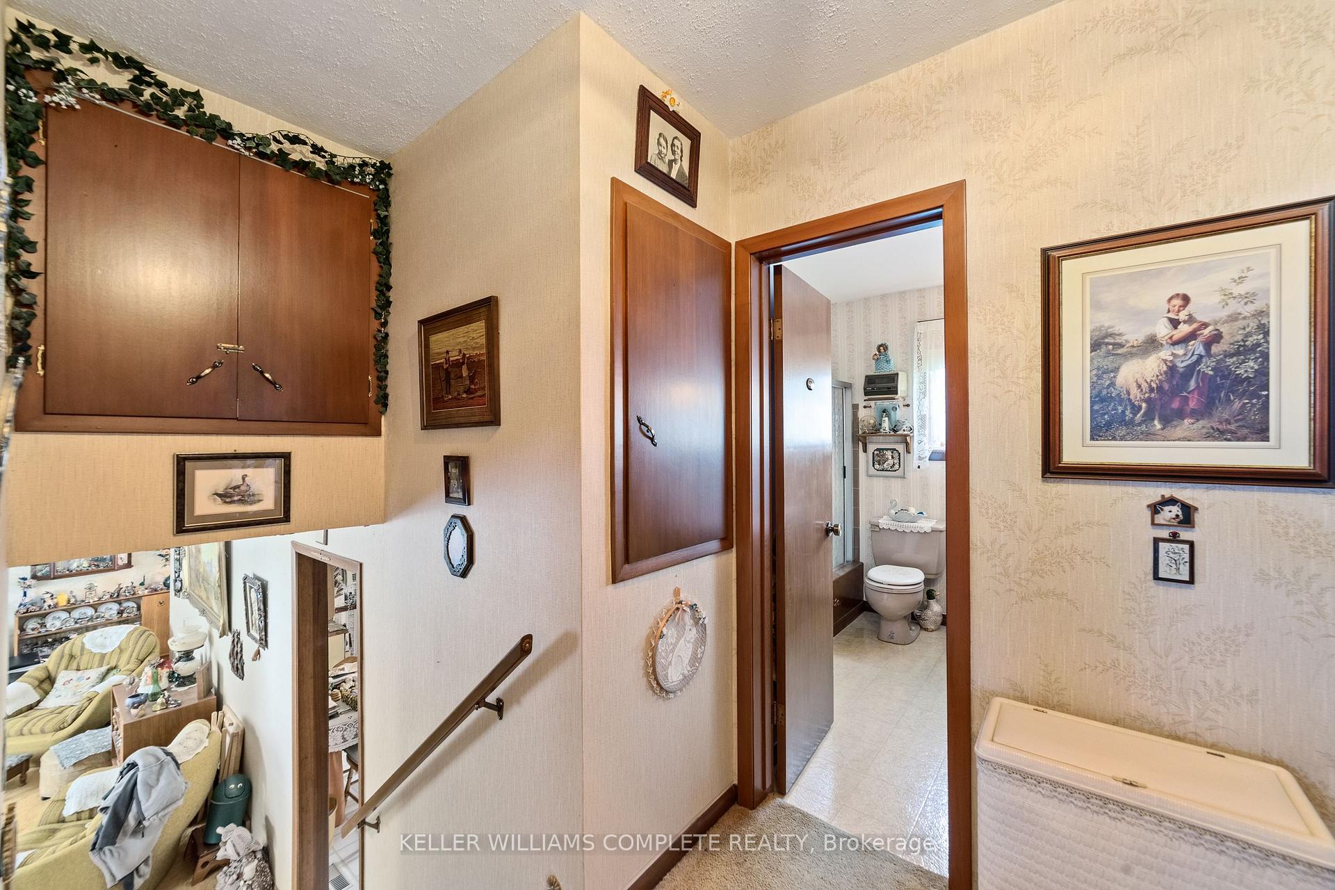 Photo 8 of 538 Vine Street, St. Catharines, Vine/Linwell — HOMEH