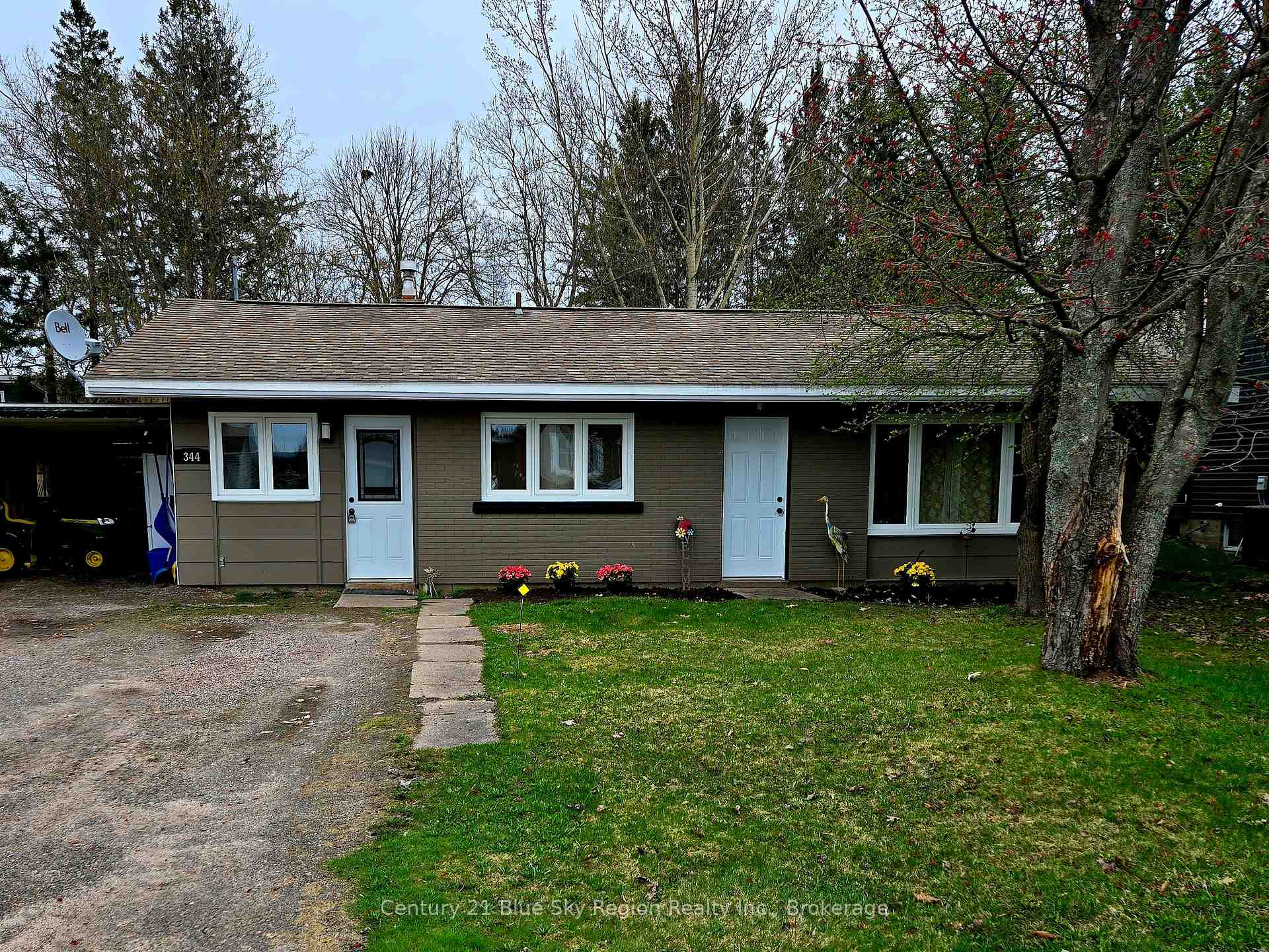 Photo 10 of 344 Edward Street, Powassan — HOMEH