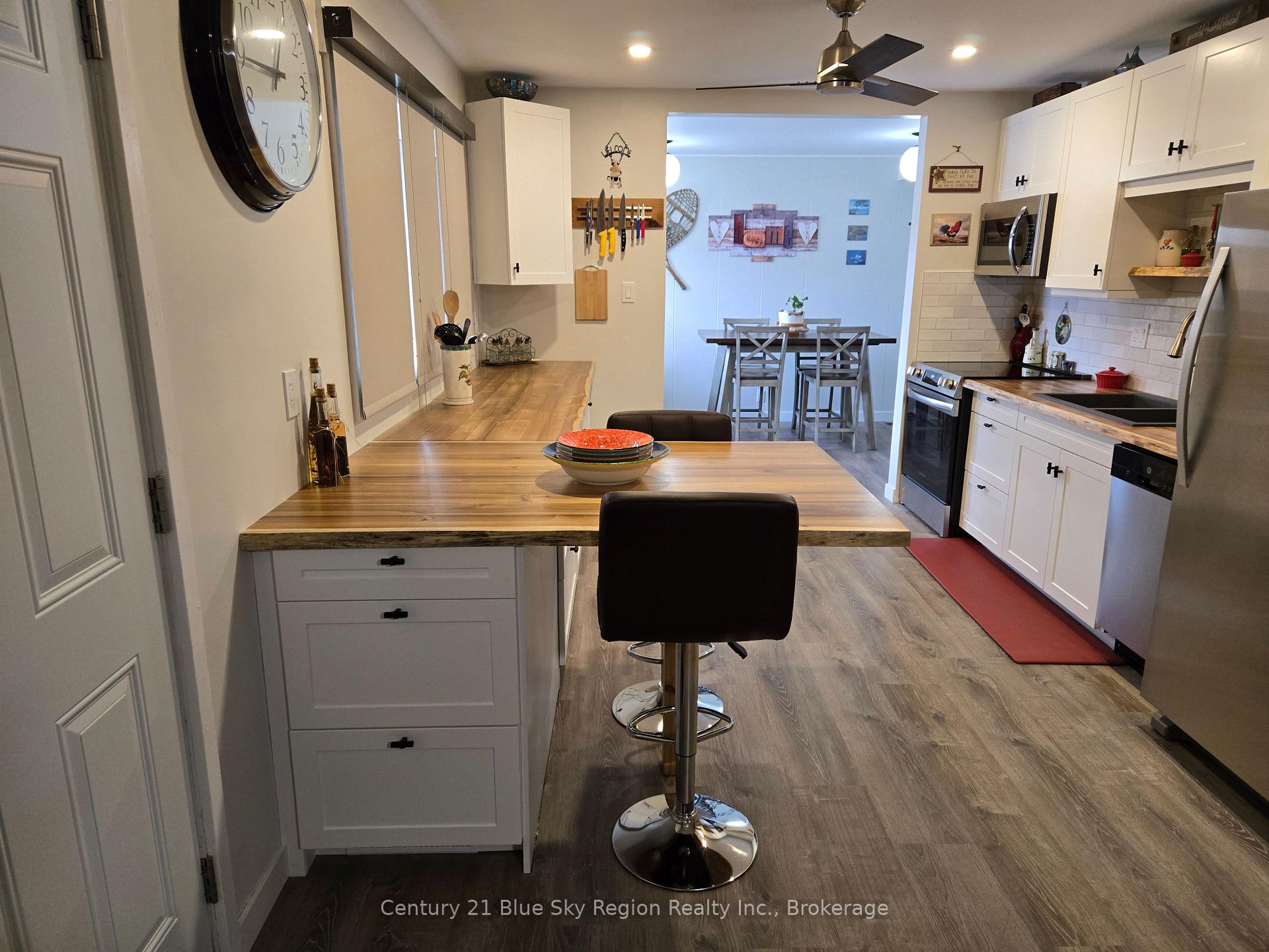 Photo 11 of 344 Edward Street, Powassan — HOMEH
