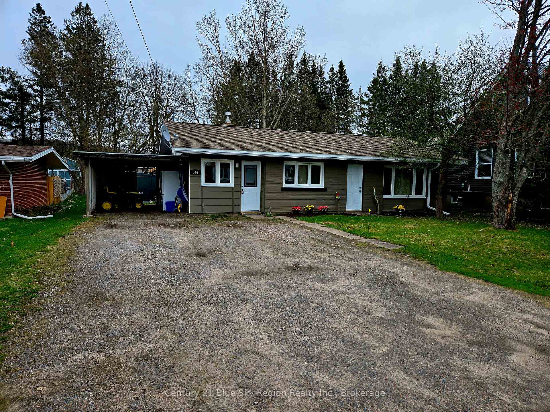 Photo 26 of 344 Edward Street, Powassan — HOMEH