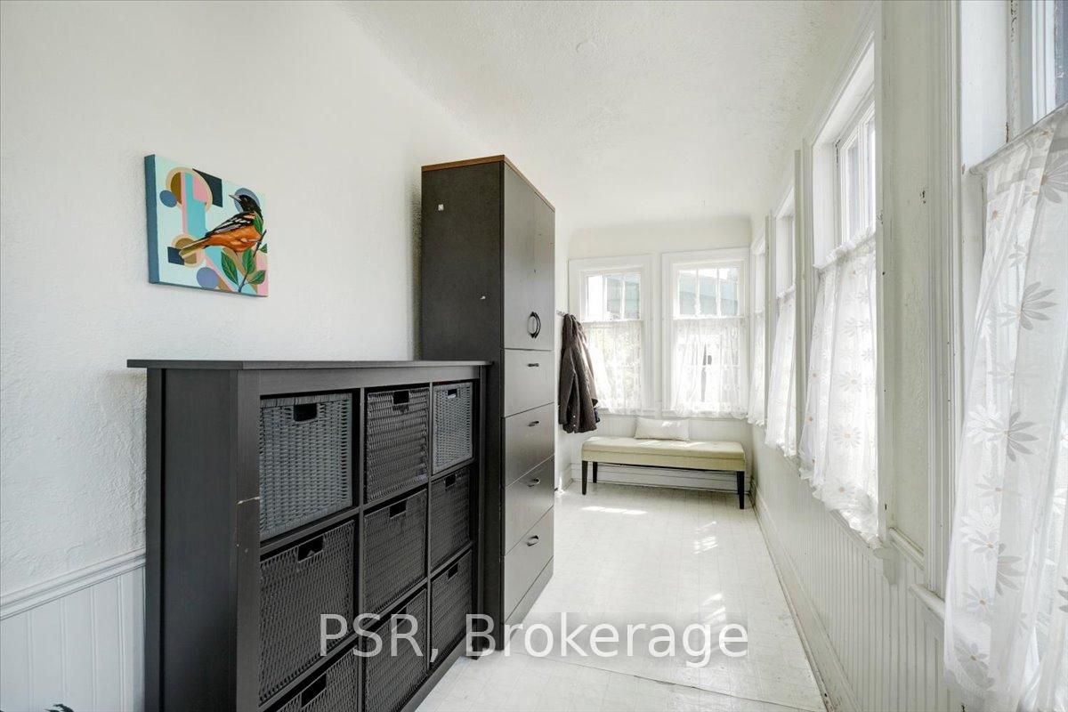 Photo 5 of 178 Canada Street, Hamilton, Kirkendall — HOMEH