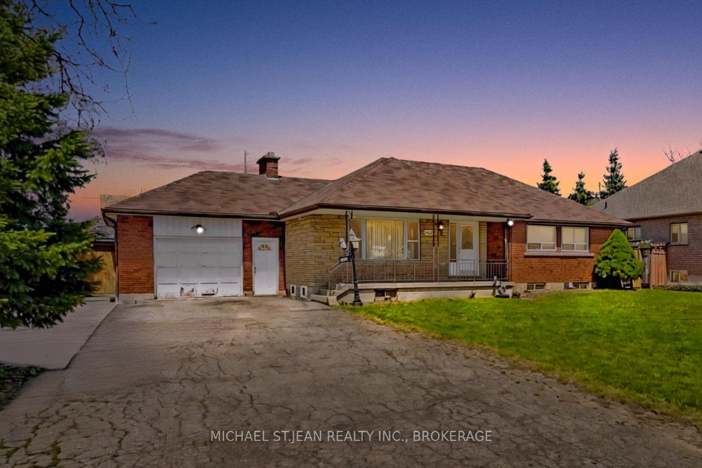 Photo 2 of 234 Highland Road W, Hamilton, Stoney Creek Mountain — HOMEH