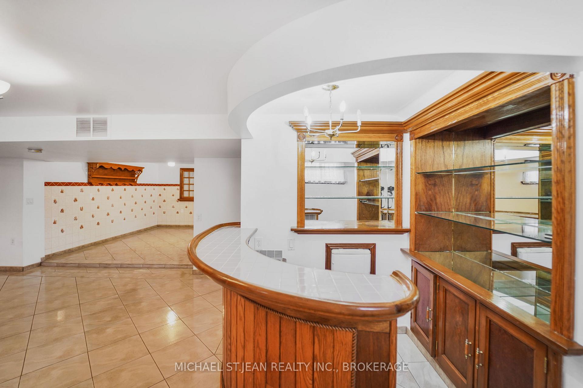 Photo 34 of 234 Highland Road W, Hamilton, Stoney Creek Mountain — HOMEH