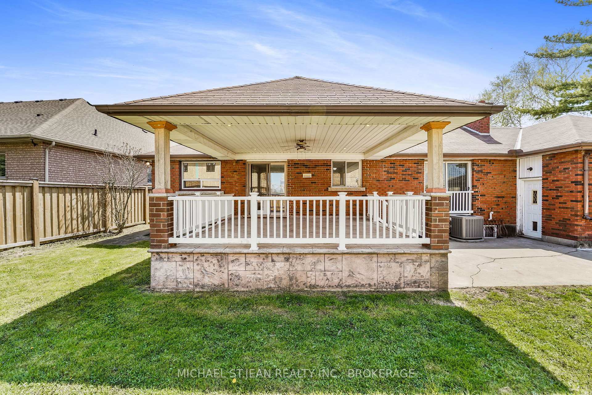 Photo 36 of 234 Highland Road W, Hamilton, Stoney Creek Mountain — HOMEH