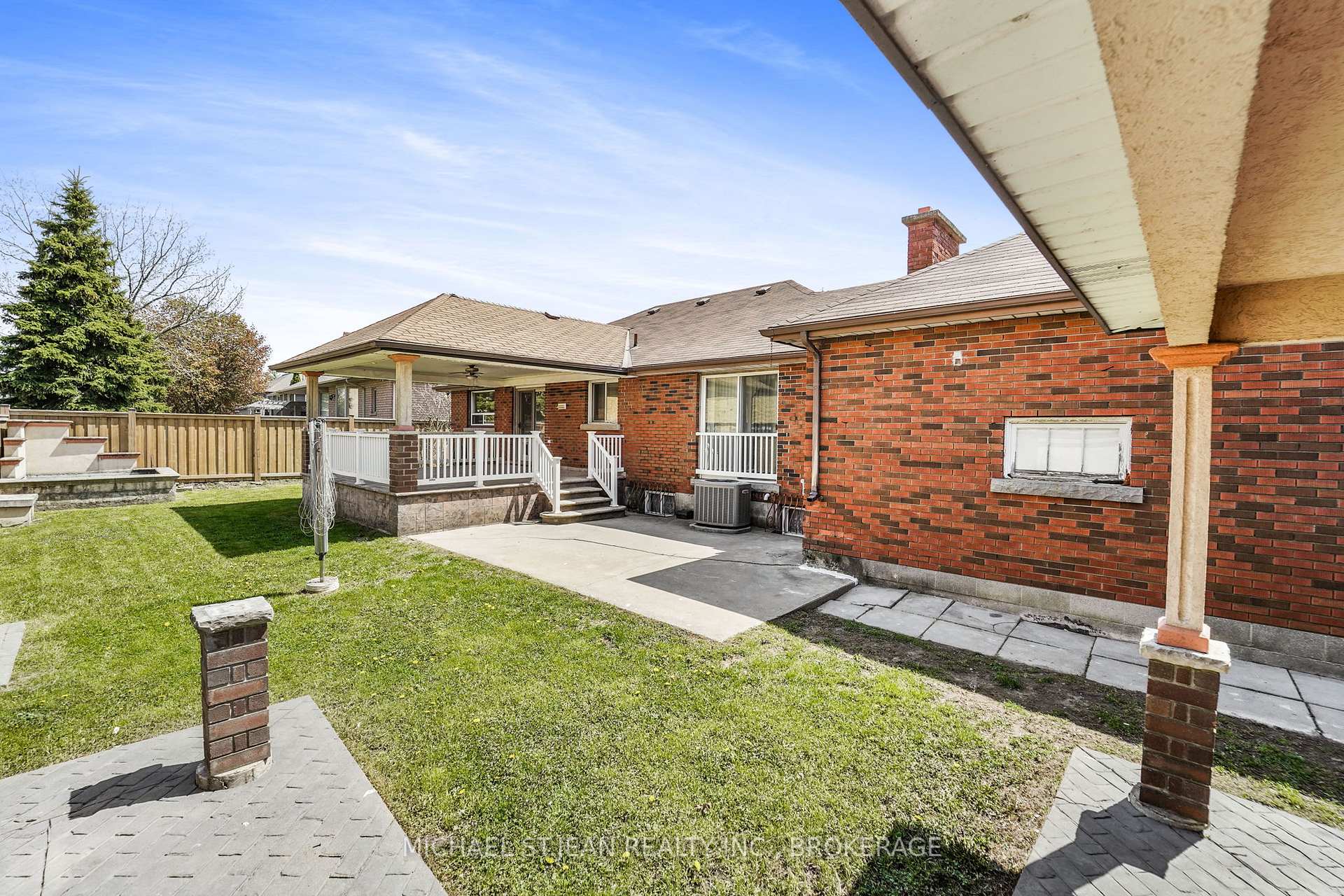 Photo 29 of 234 Highland Road W, Hamilton, Stoney Creek Mountain — HOMEH