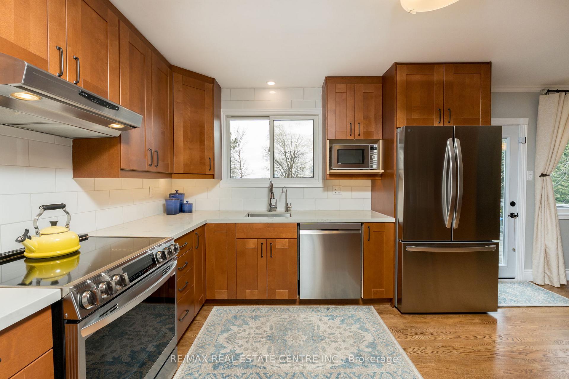 Photo 13 of 25 Erin Heights Drive, Erin — HOMEH