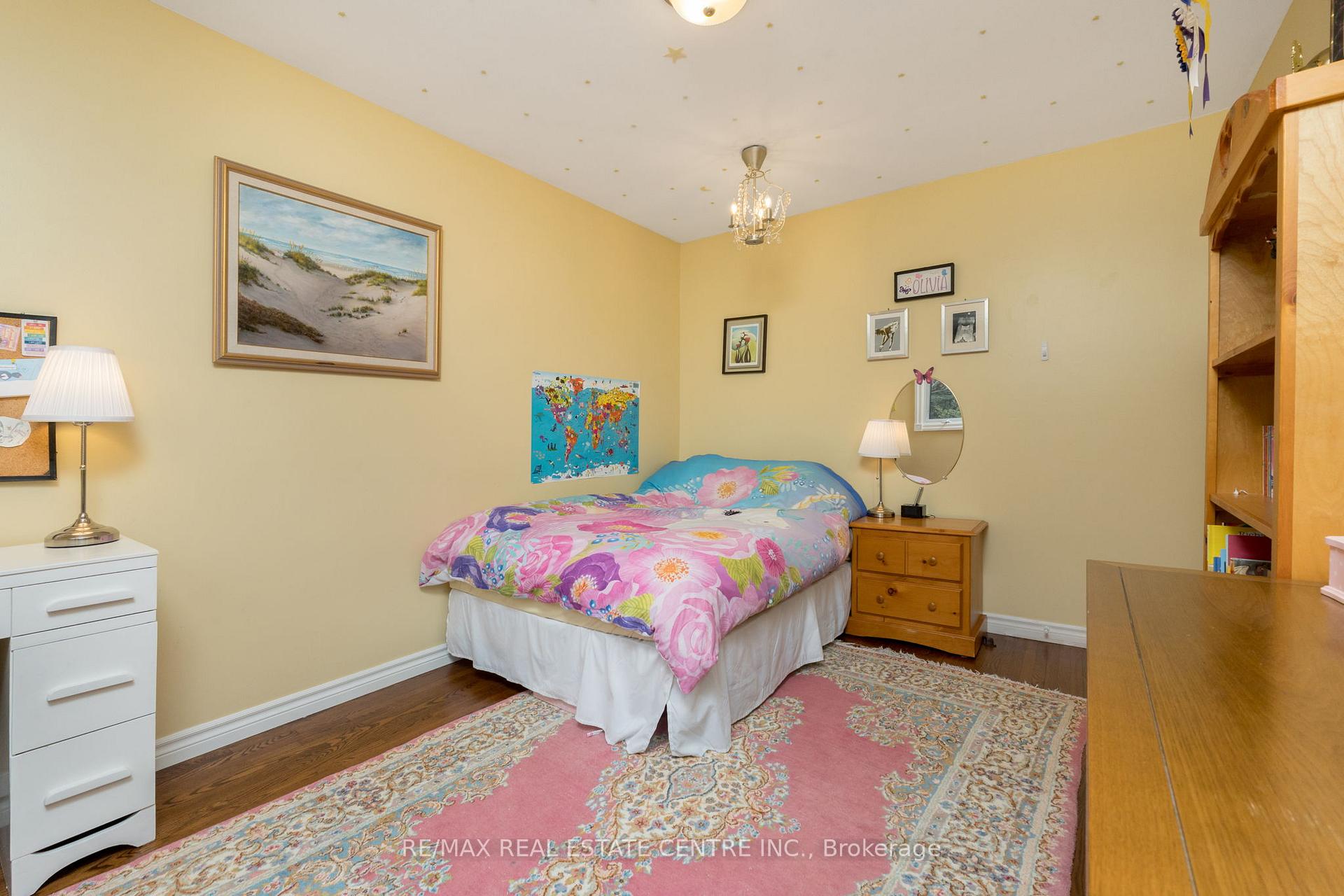 Photo 16 of 25 Erin Heights Drive, Erin — HOMEH