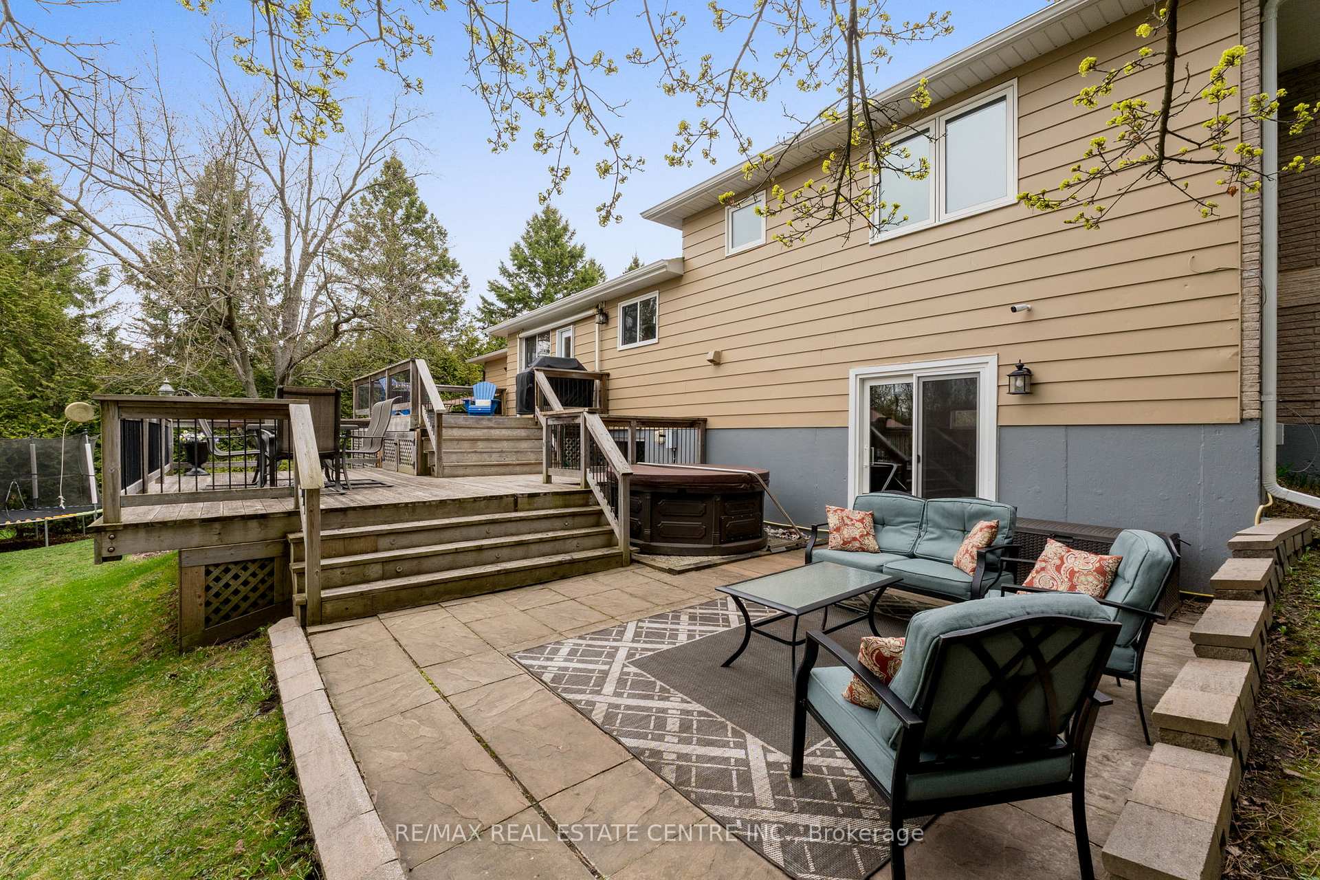 Photo 42 of 25 Erin Heights Drive, Erin — HOMEH
