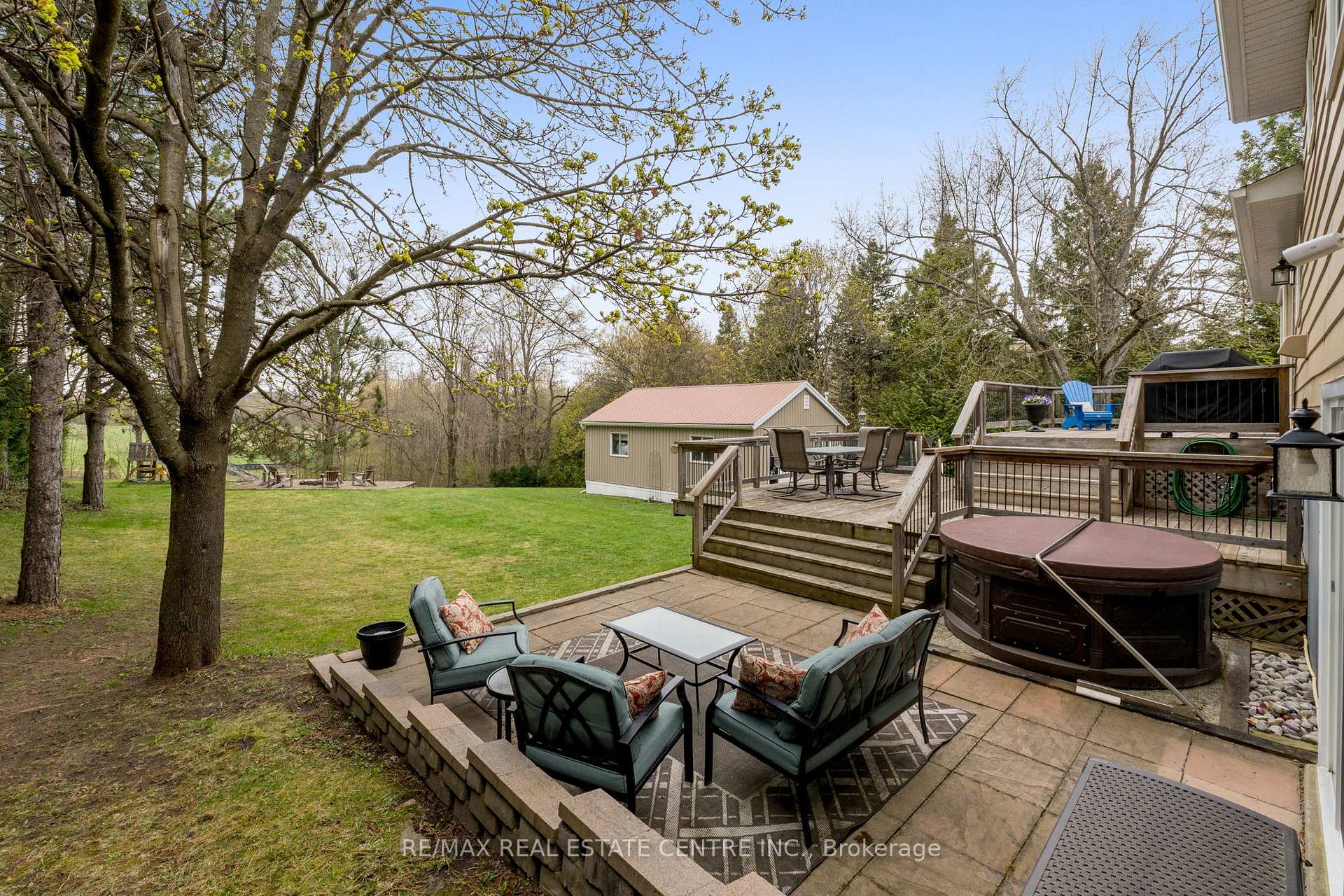 Photo 36 of 25 Erin Heights Drive, Erin — HOMEH