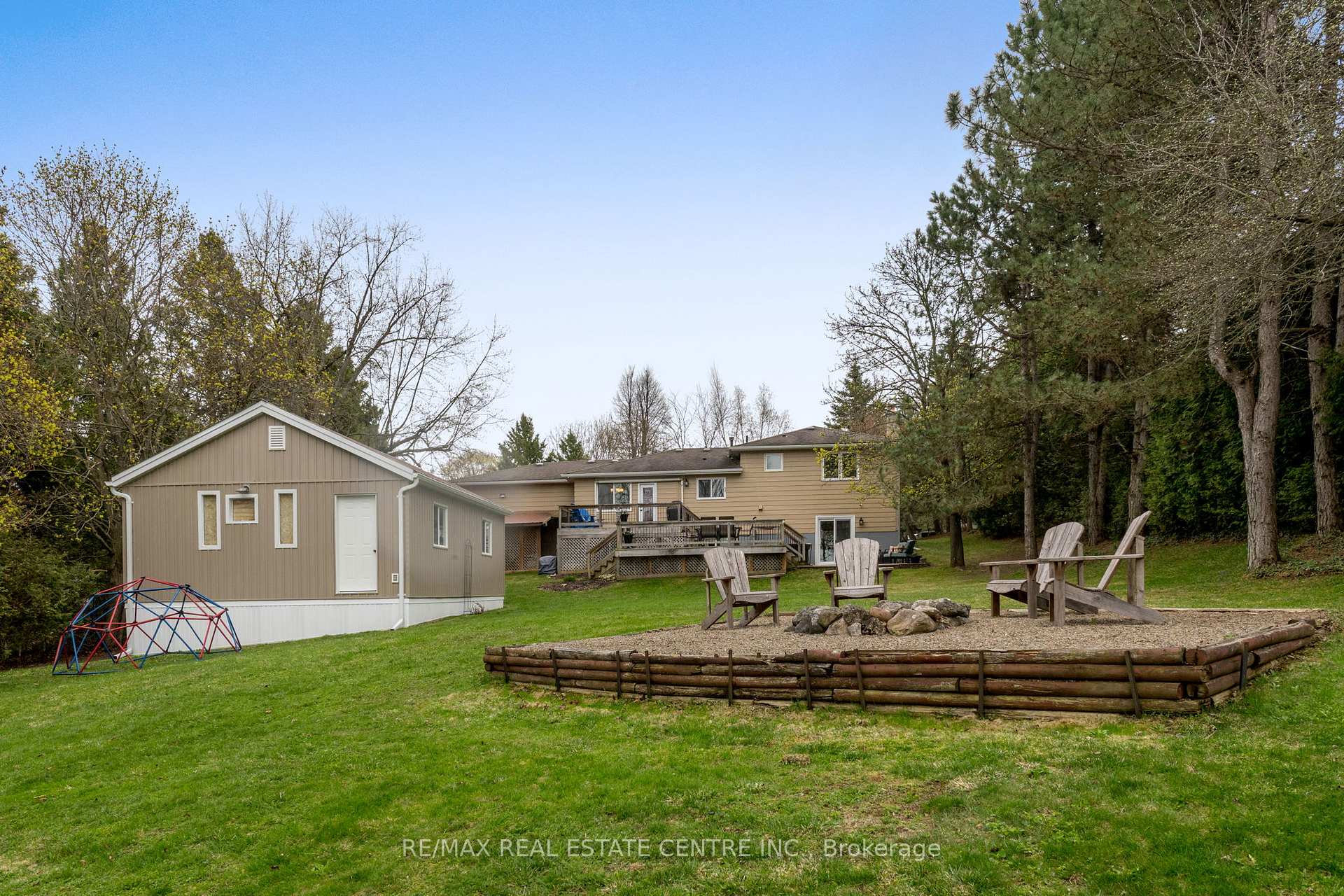 Photo 48 of 25 Erin Heights Drive, Erin — HOMEH