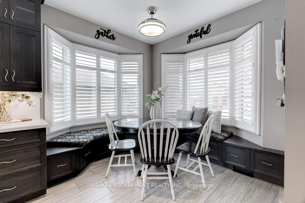 Photo 5 of 62 Corinaldo Drive, Hamilton, Rushdale — HOMEH