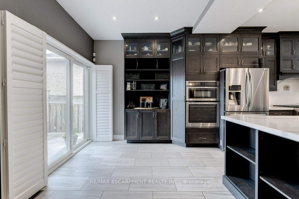 Photo 12 of 62 Corinaldo Drive, Hamilton, Rushdale — HOMEH