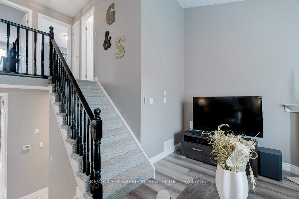 Photo 14 of 62 Corinaldo Drive, Hamilton, Rushdale — HOMEH