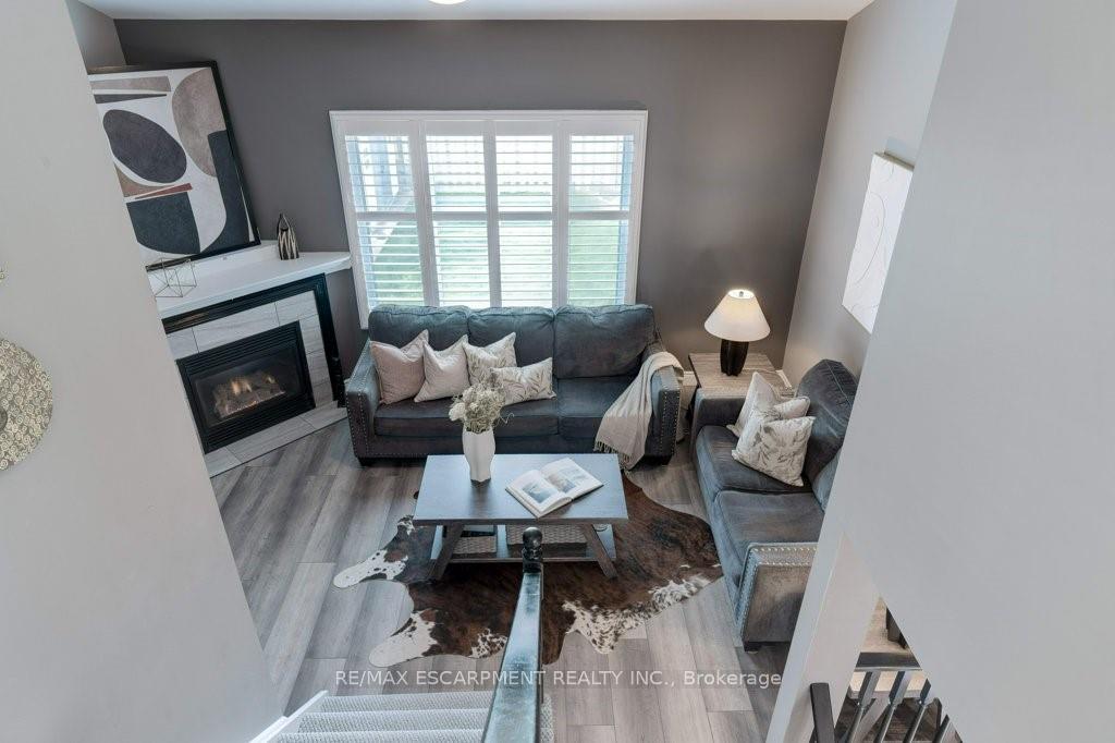 Photo 25 of 62 Corinaldo Drive, Hamilton, Rushdale — HOMEH
