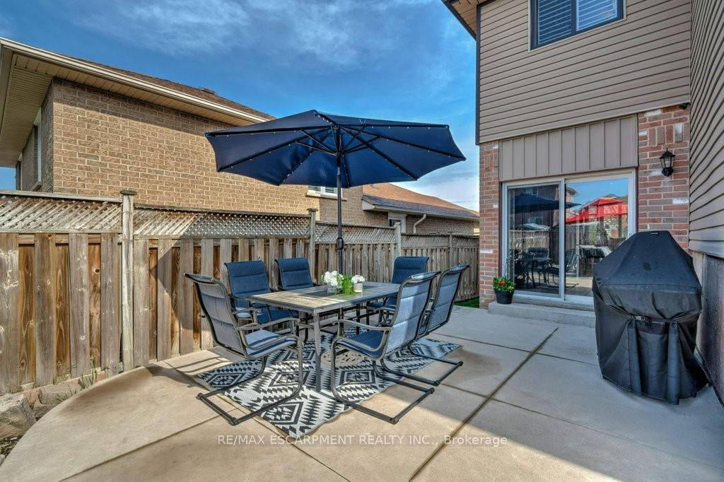 Photo 38 of 62 Corinaldo Drive, Hamilton, Rushdale — HOMEH