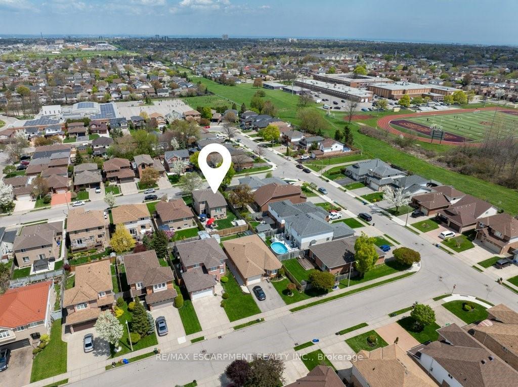 Photo 44 of 62 Corinaldo Drive, Hamilton, Rushdale — HOMEH