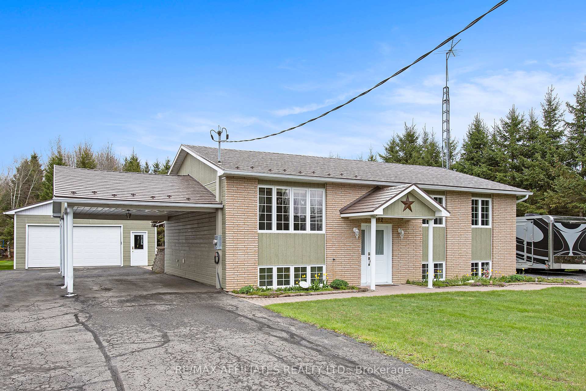 Photo 2 of 1092 Montee Benoit Side Road, The Nation, The Nation Municipality — HOMEH