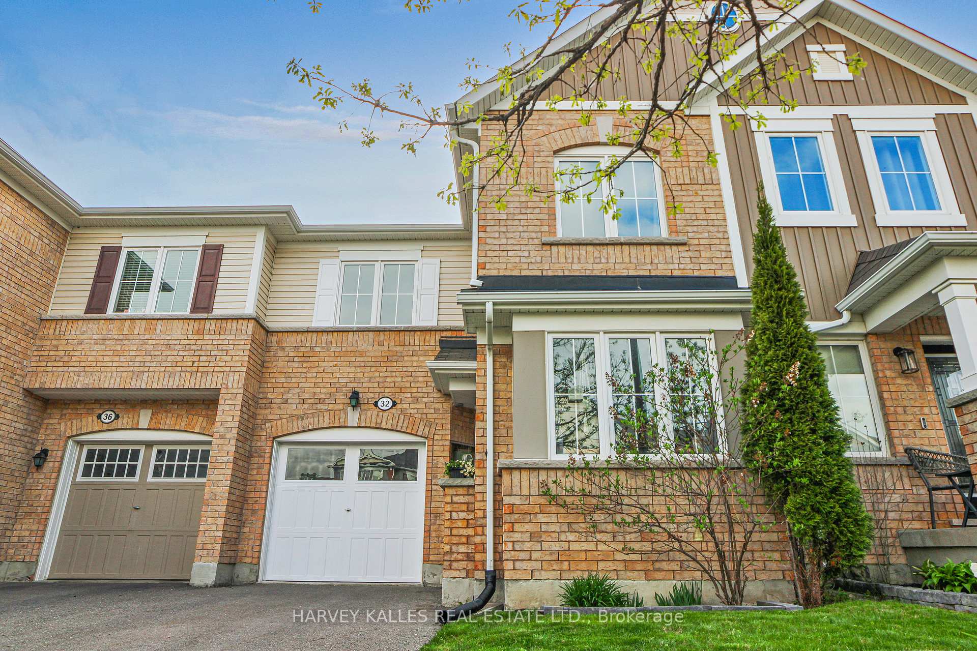 Photo 1 of 32 Hutt Crescent, Aurora, Rural Aurora — HOMEH