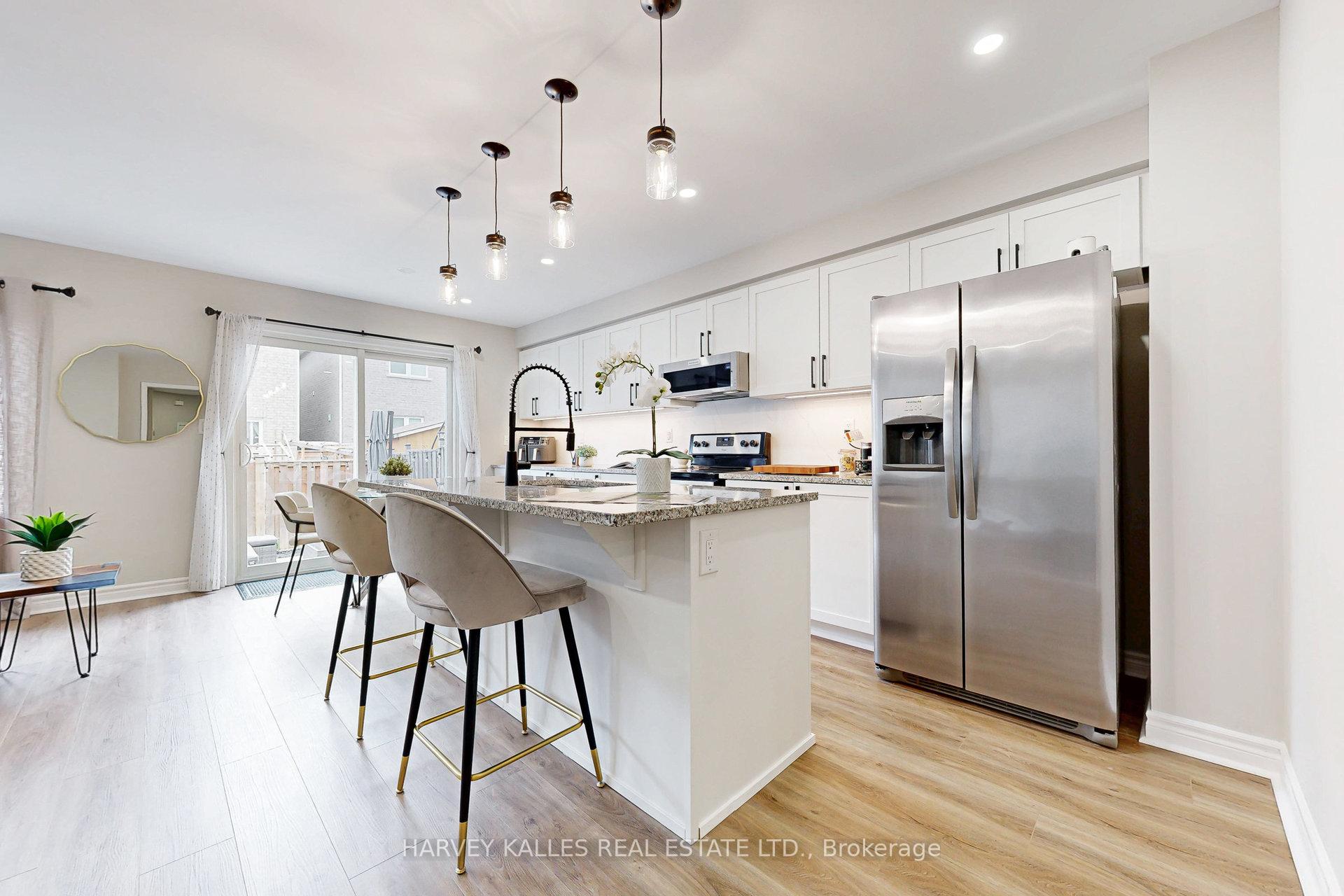 Photo 7 of 32 Hutt Crescent, Aurora, Rural Aurora — HOMEH