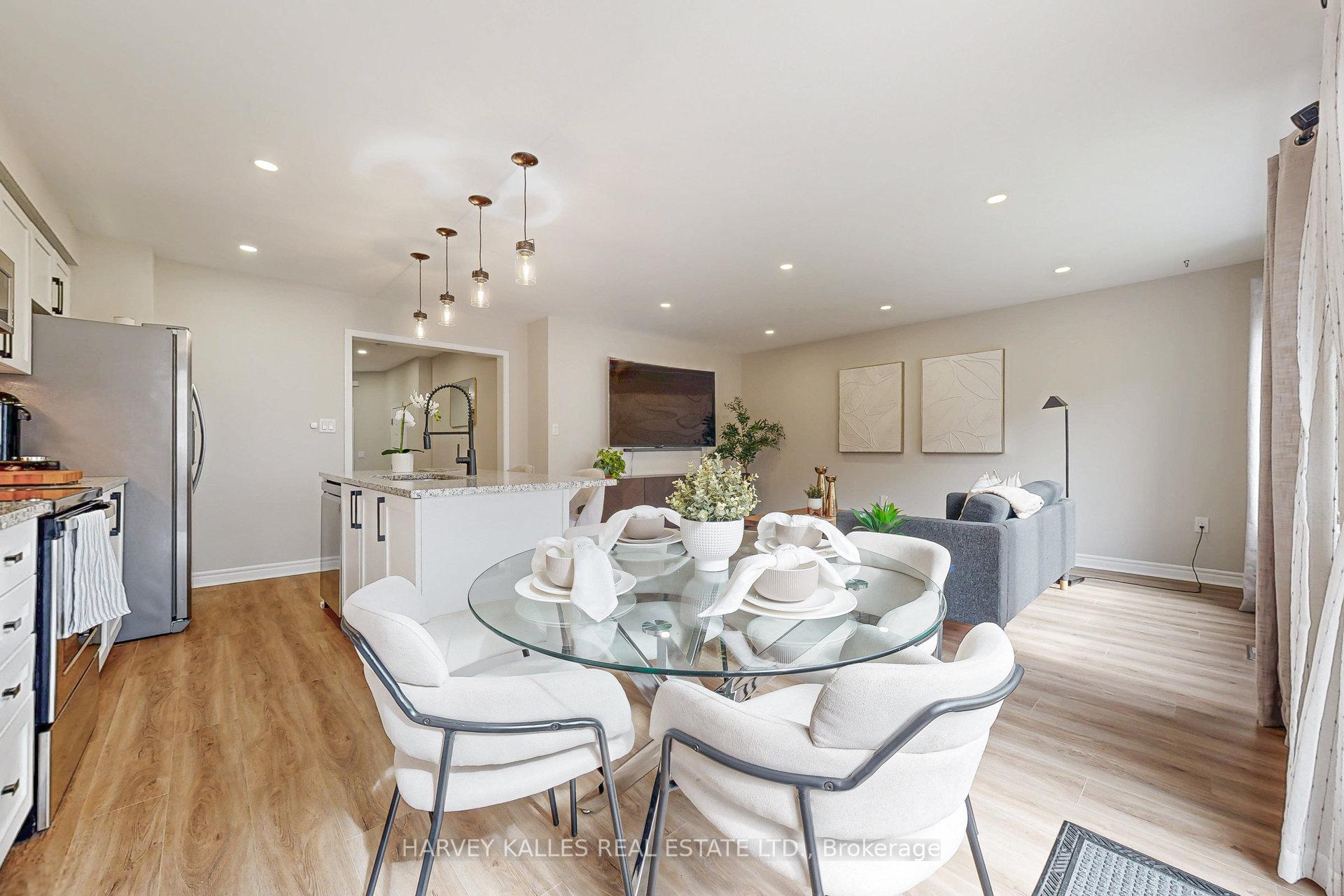 Photo 15 of 32 Hutt Crescent, Aurora, Rural Aurora — HOMEH