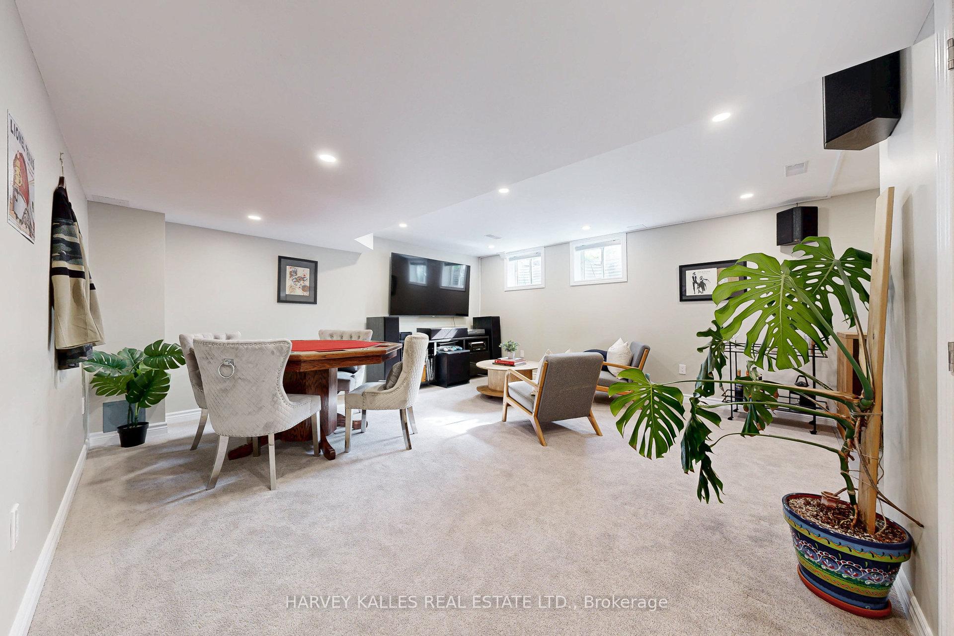 Photo 28 of 32 Hutt Crescent, Aurora, Rural Aurora — HOMEH
