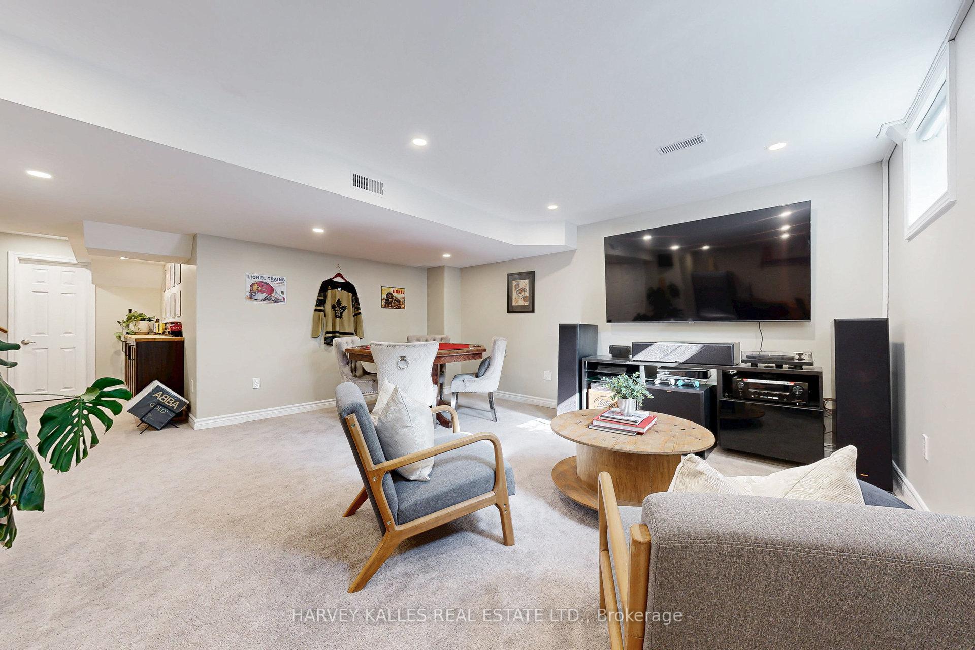 Photo 32 of 32 Hutt Crescent, Aurora, Rural Aurora — HOMEH