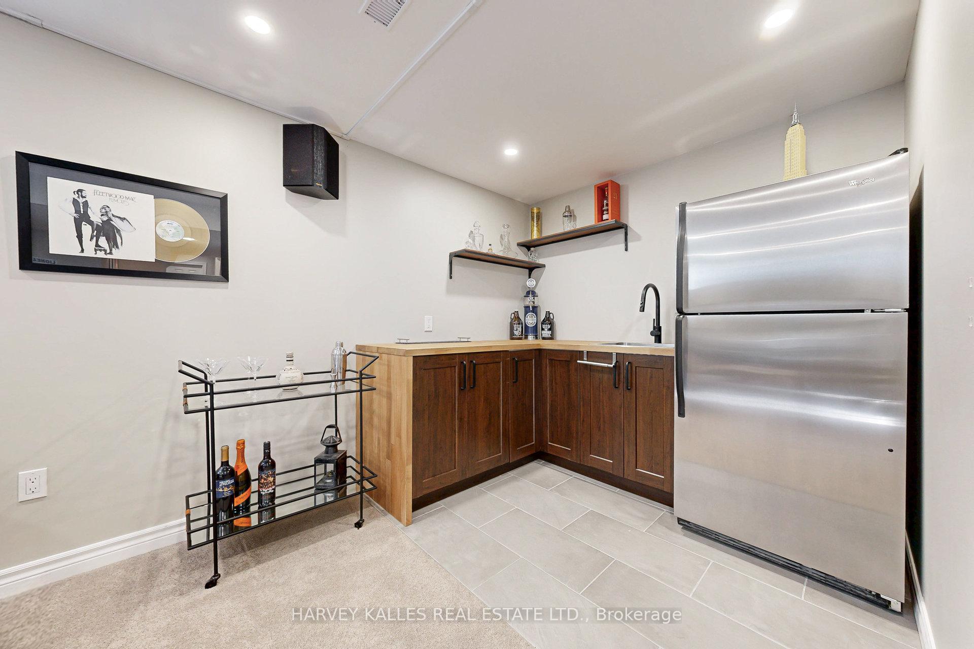 Photo 33 of 32 Hutt Crescent, Aurora, Rural Aurora — HOMEH