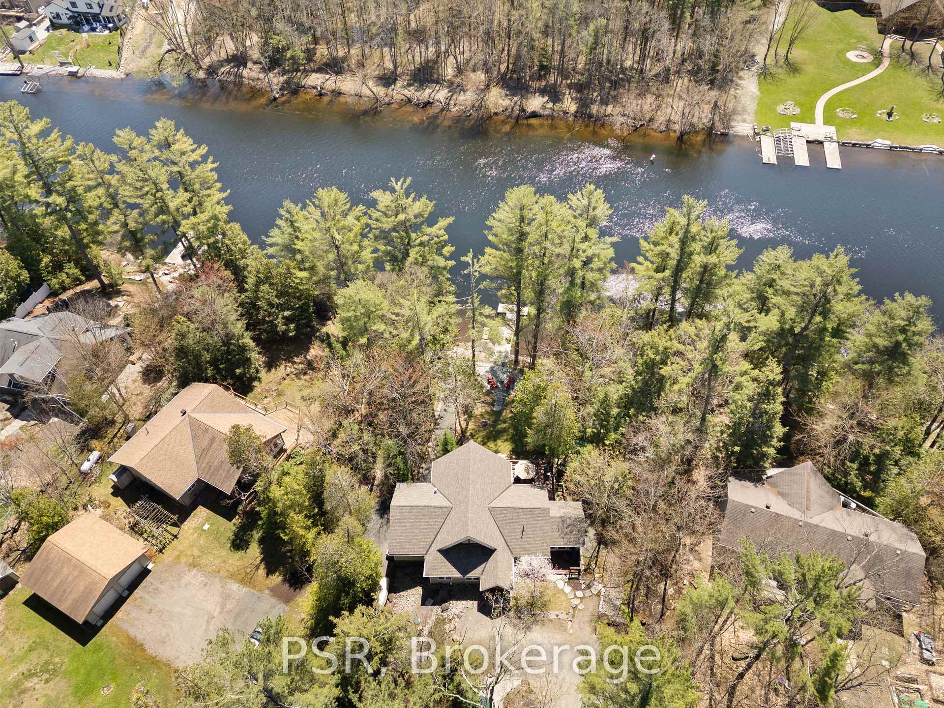 Photo 4 of 1049 Catherine Bagley Road, Gravenhurst, Morrison — HOMEH