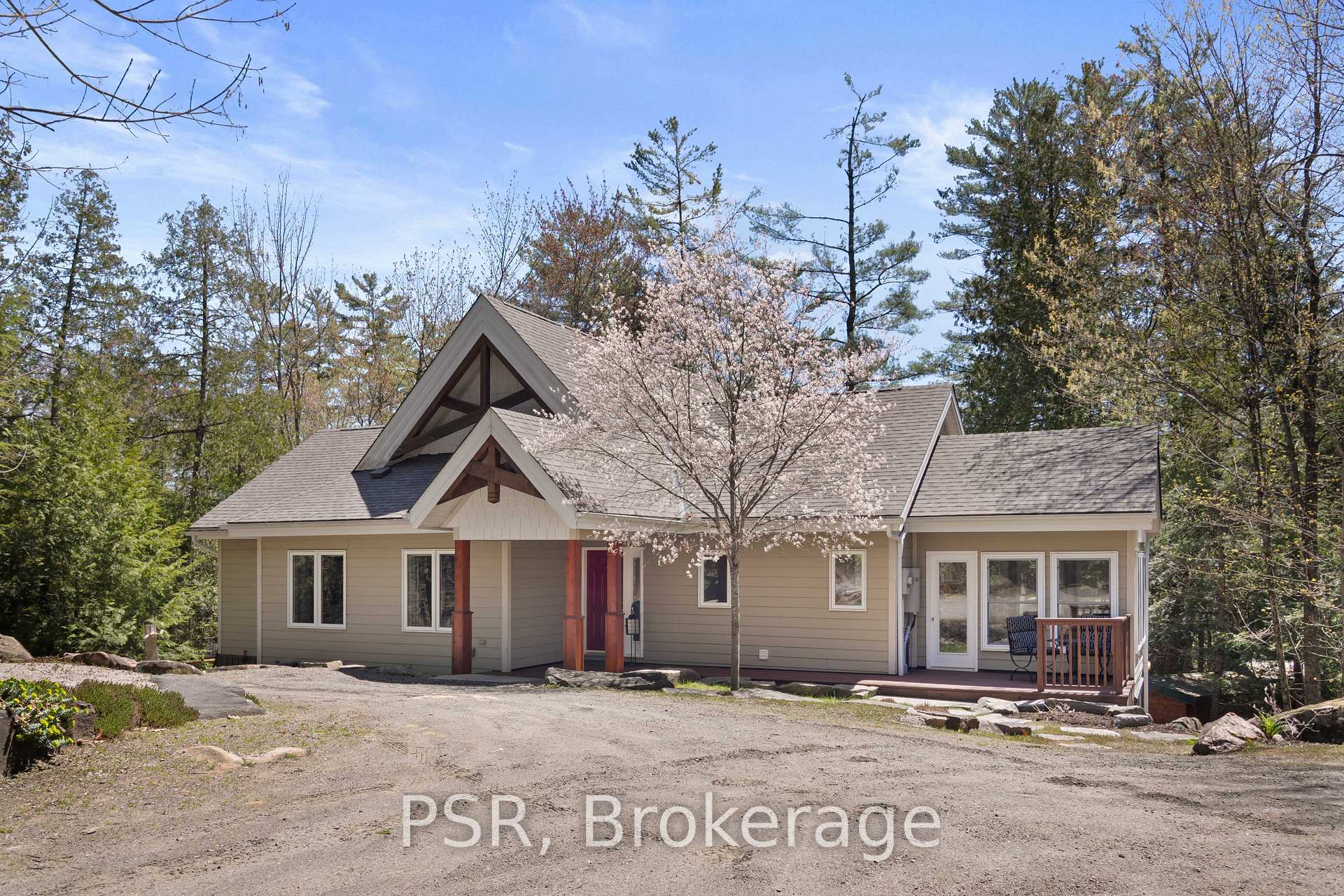 Photo 11 of 1049 Catherine Bagley Road, Gravenhurst, Morrison — HOMEH