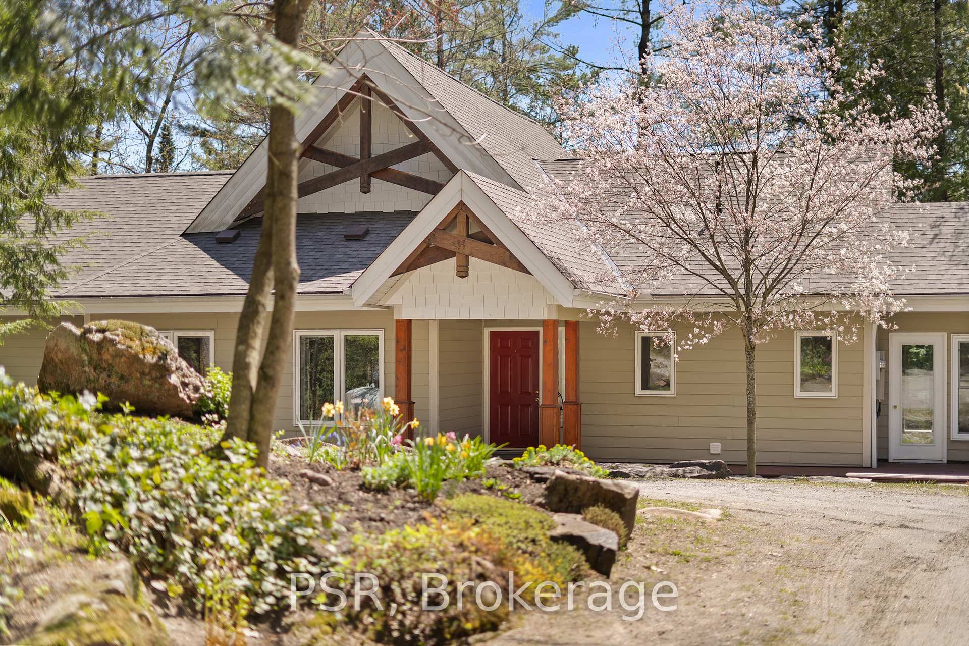 Photo 7 of 1049 Catherine Bagley Road, Gravenhurst, Morrison — HOMEH