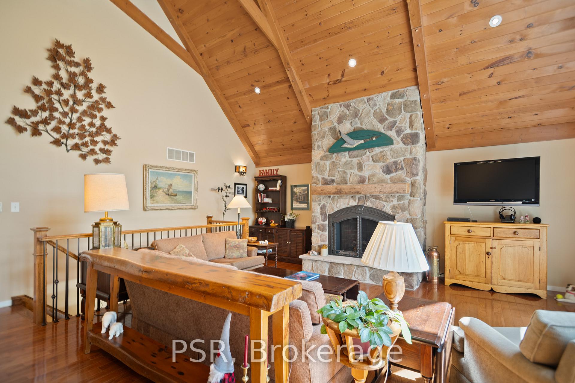 Photo 14 of 1049 Catherine Bagley Road, Gravenhurst, Morrison — HOMEH