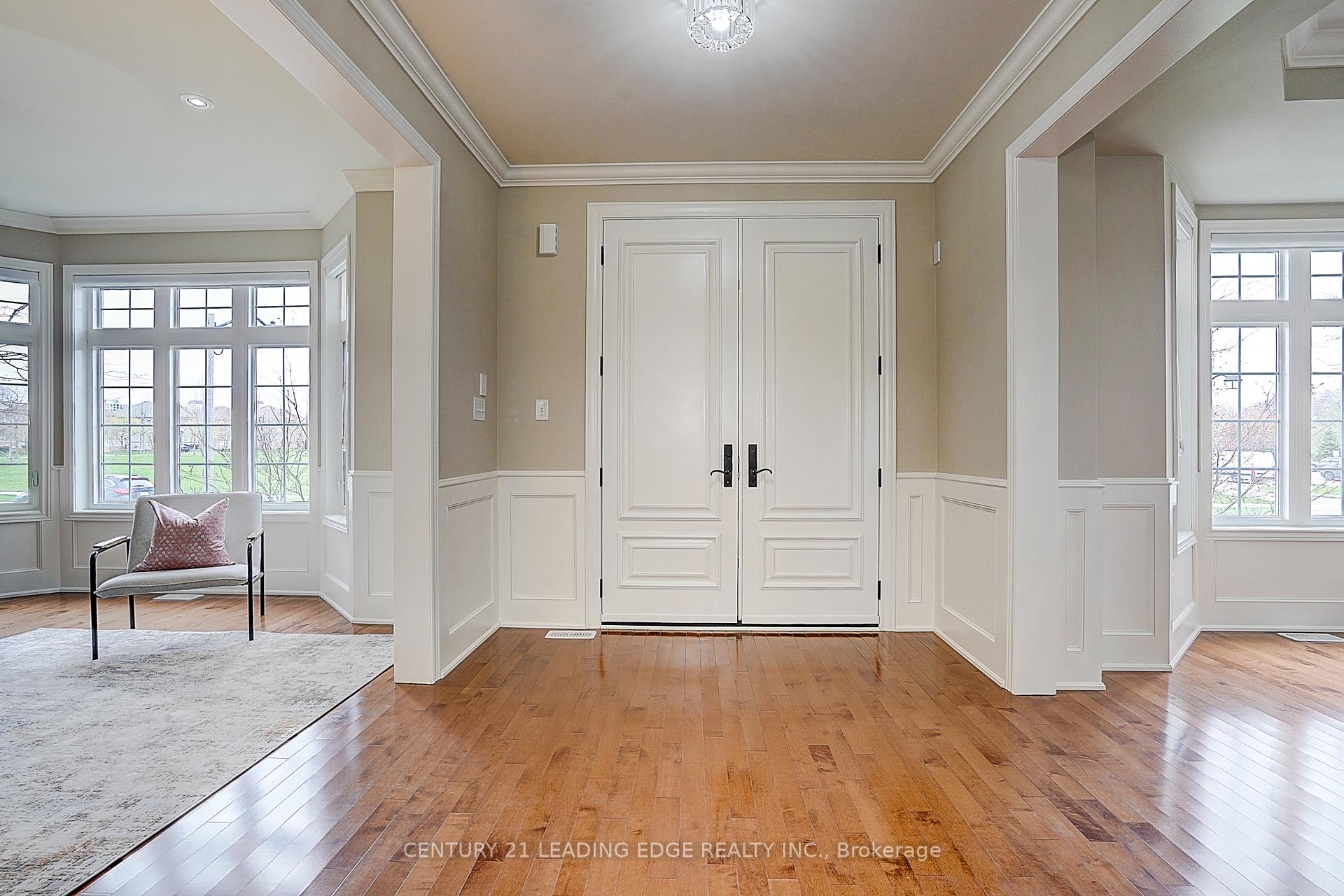 Photo 5 of 986 Castlemore Avenue, Markham, Wismer — HOMEH