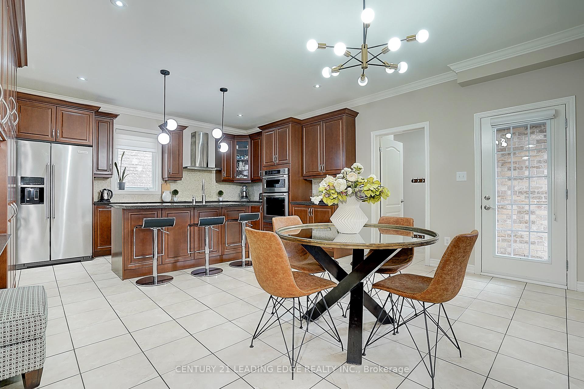 Photo 12 of 986 Castlemore Avenue, Markham, Wismer — HOMEH