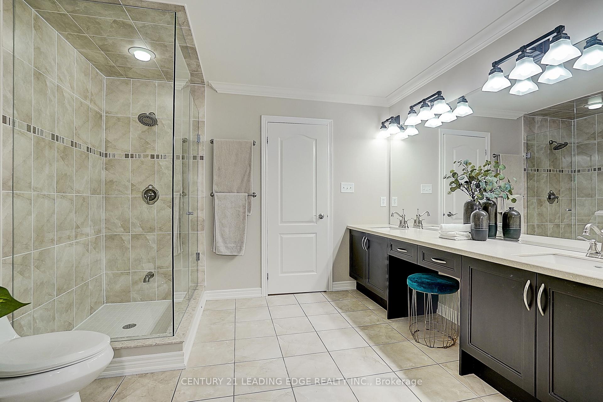Photo 24 of 986 Castlemore Avenue, Markham, Wismer — HOMEH