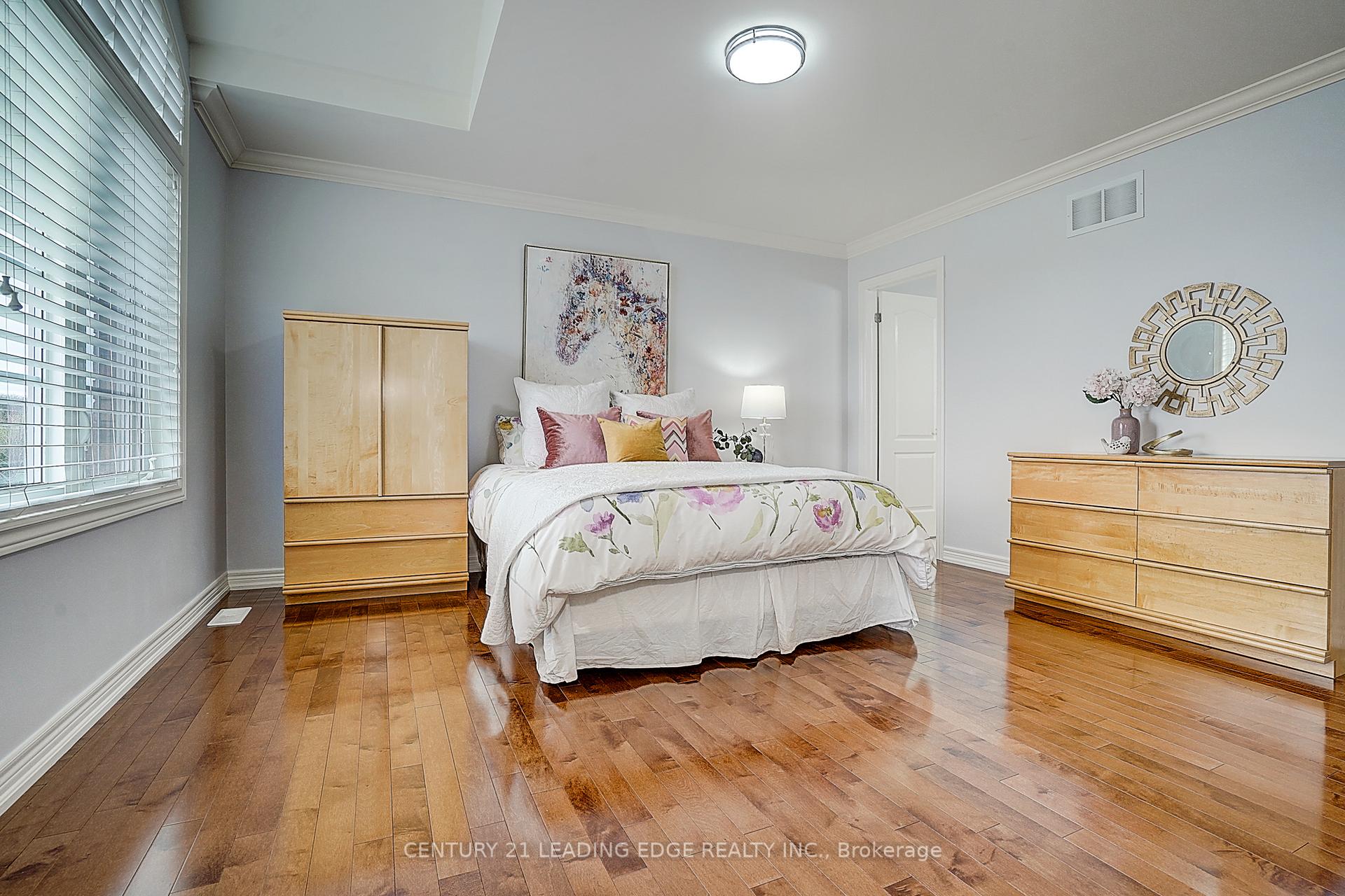 Photo 30 of 986 Castlemore Avenue, Markham, Wismer — HOMEH