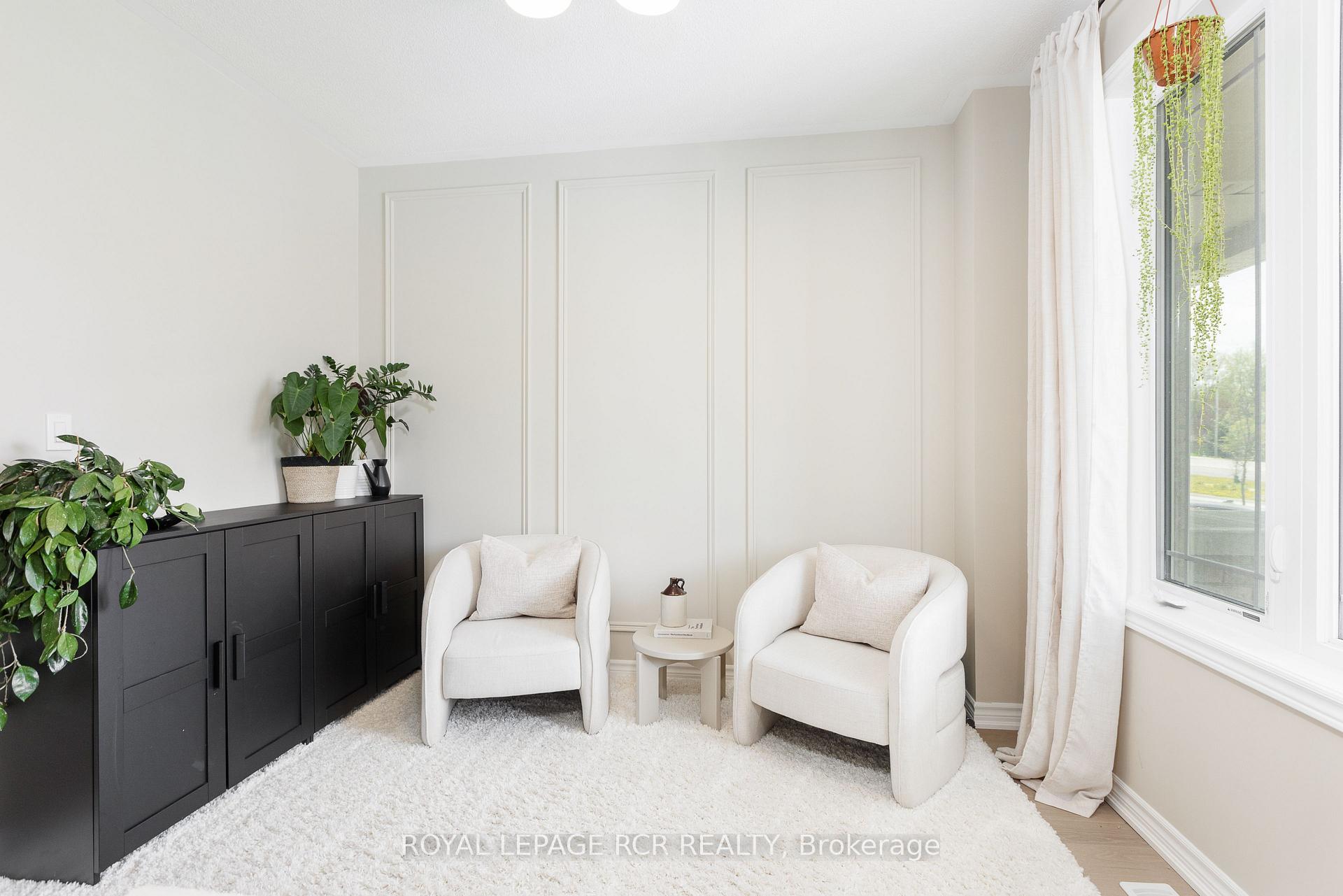 Photo 4 of 56 Kingknoll Crescent, Georgina, Keswick South — HOMEH
