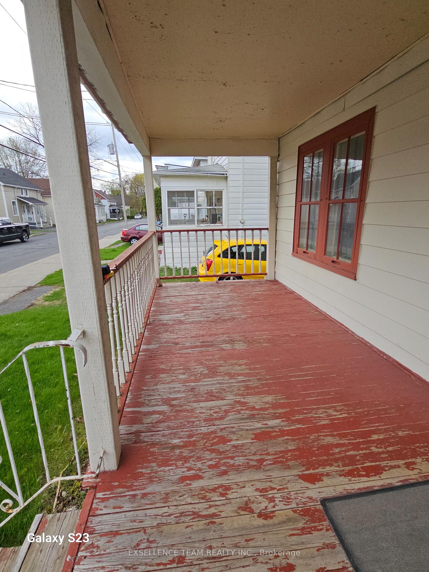 Photo 5 of 335 First St East Street E, Cornwall — HOMEH