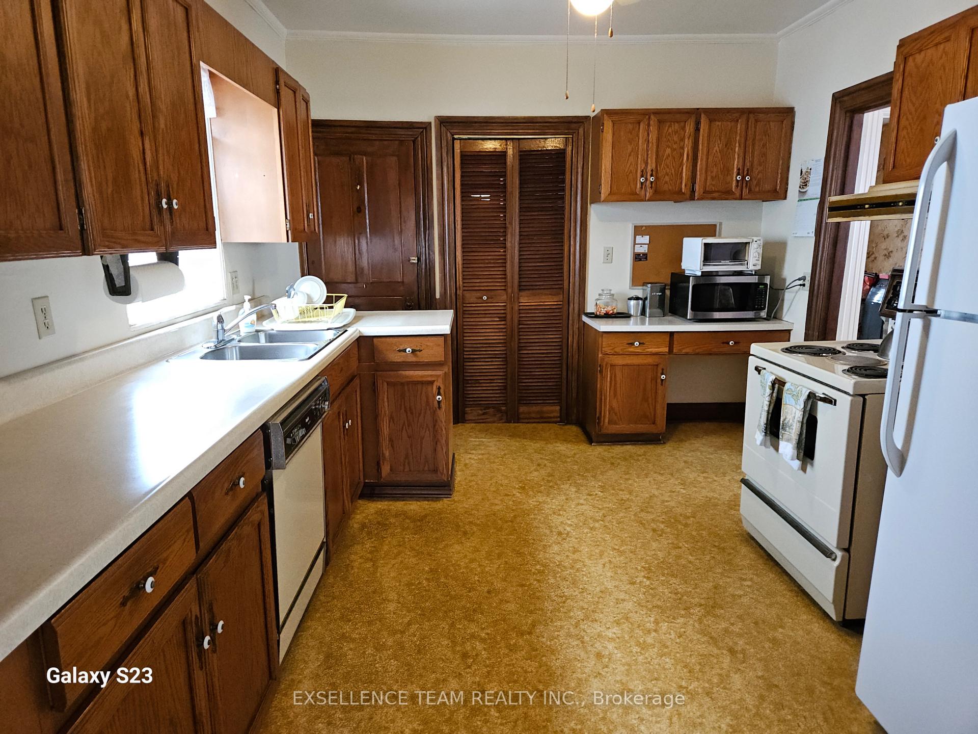 Photo 7 of 335 First St East Street E, Cornwall — HOMEH