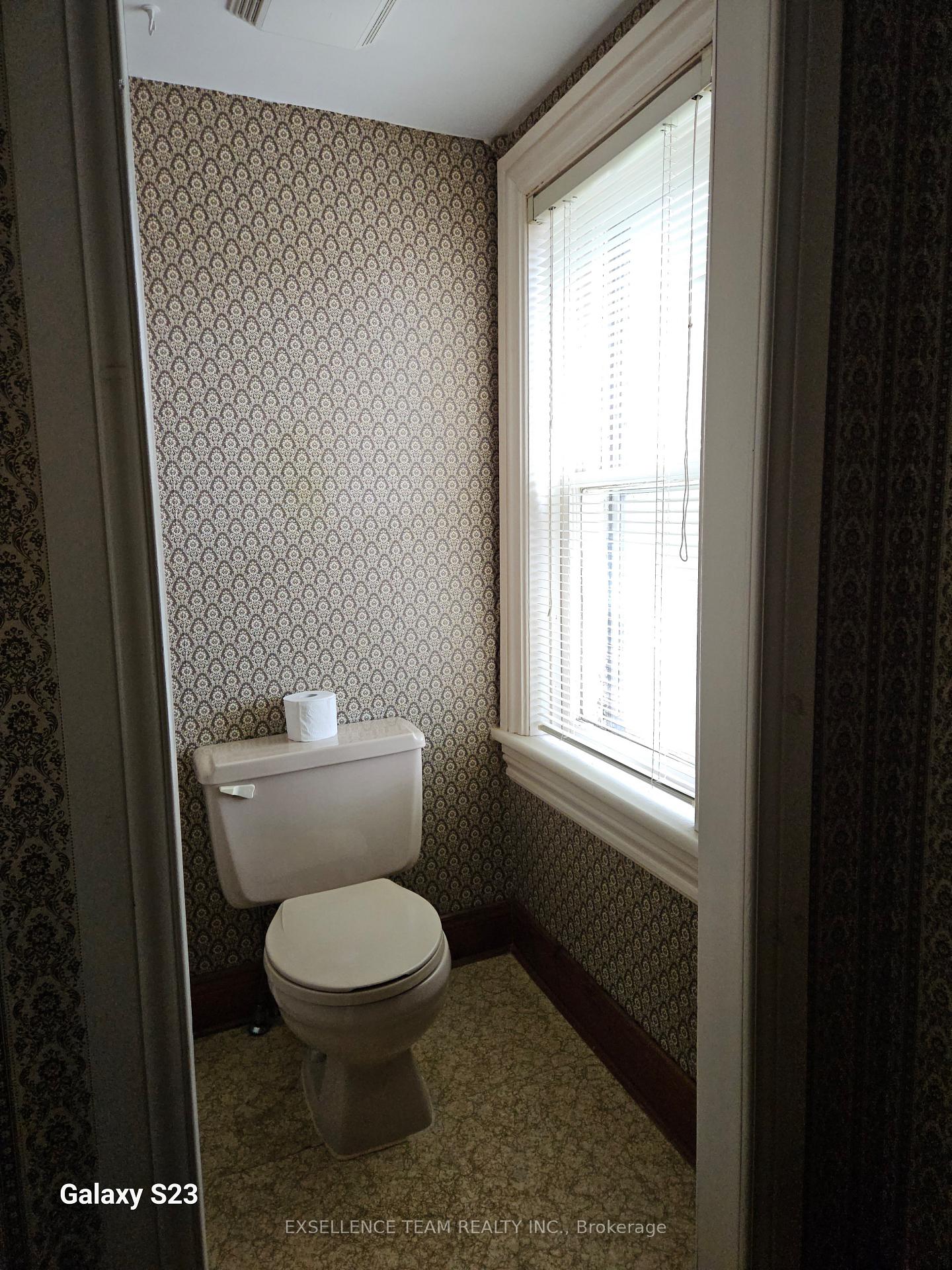 Photo 14 of 335 First St East Street E, Cornwall — HOMEH