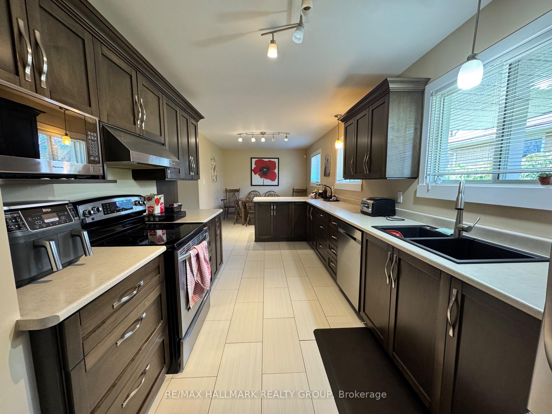 Photo 8 of 534 Melton Street, Pembroke — HOMEH