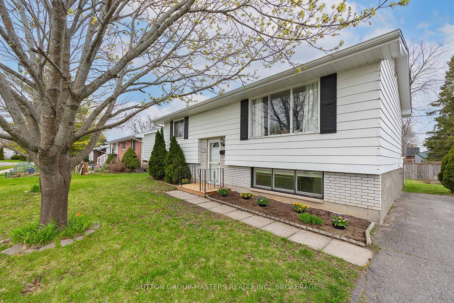 Front of 128 Sherwood Avenue