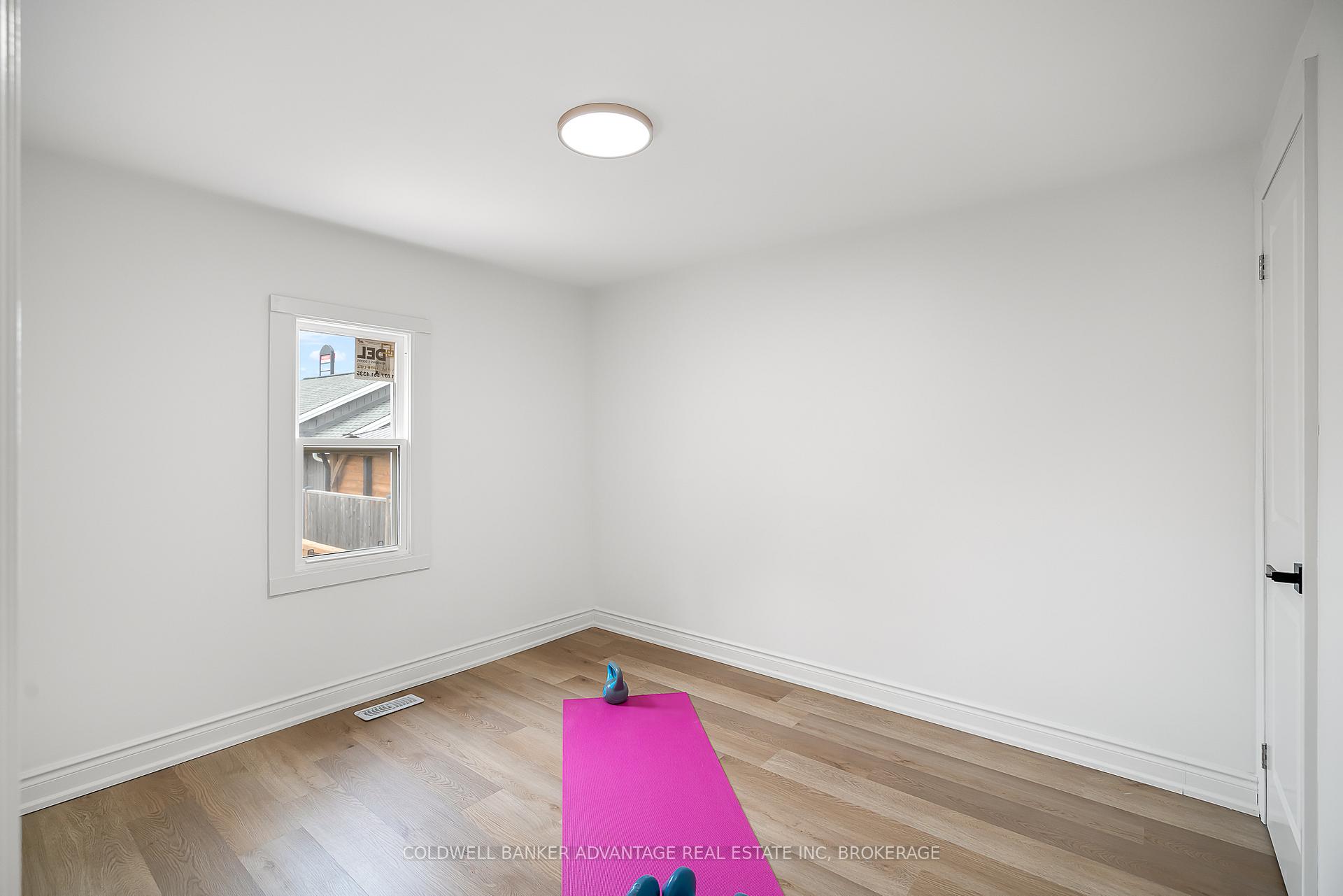 Photo 19 of 13 Pinecrest Avenue, St. Catharines, Burleigh Hill — HOMEH